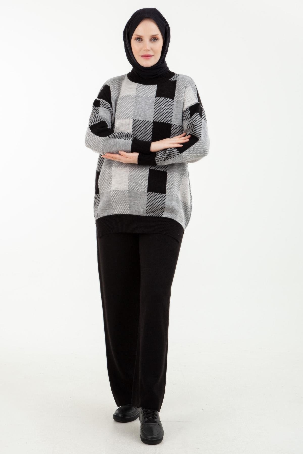 ARMİNE TREND Ekose Desenli Tunik ve Pantolonlu Triko Takım-Siyah 22KD4238