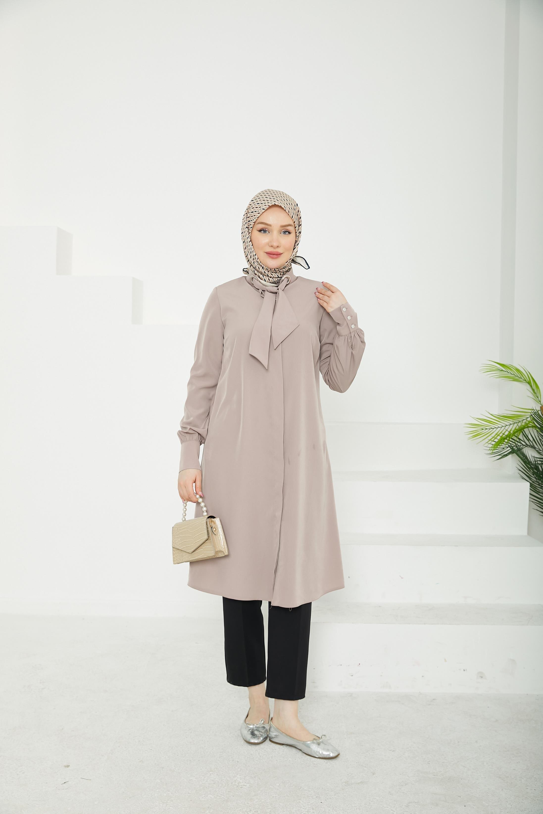 ARMİNE TREND Gizli Düğmeli Yakası Kurdele Detaylı Tunik-Vizon-25YT450
