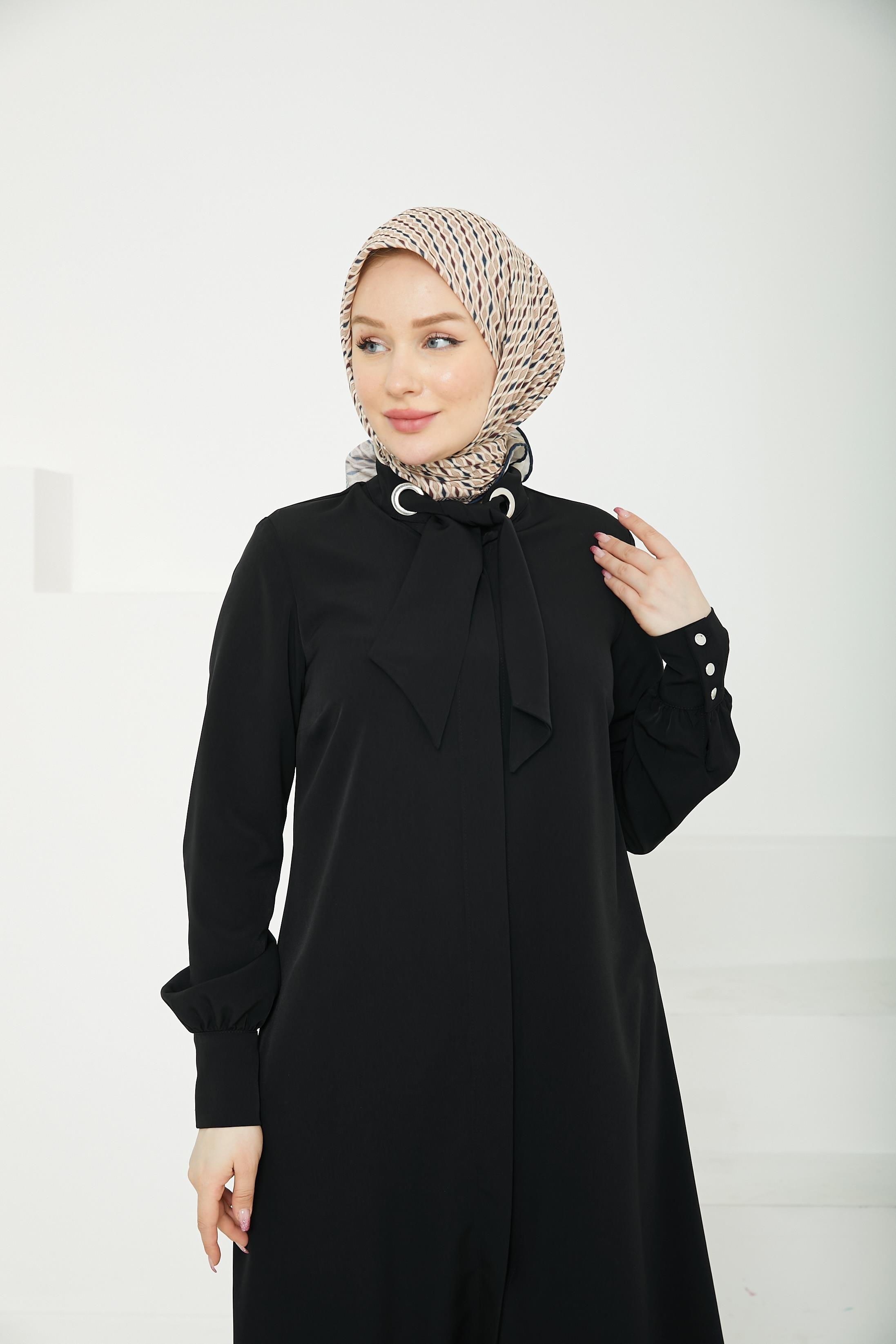 ARMİNE TREND Gizli Düğmeli Yakası Kurdele Detaylı Tunik-Siyah-25YT450