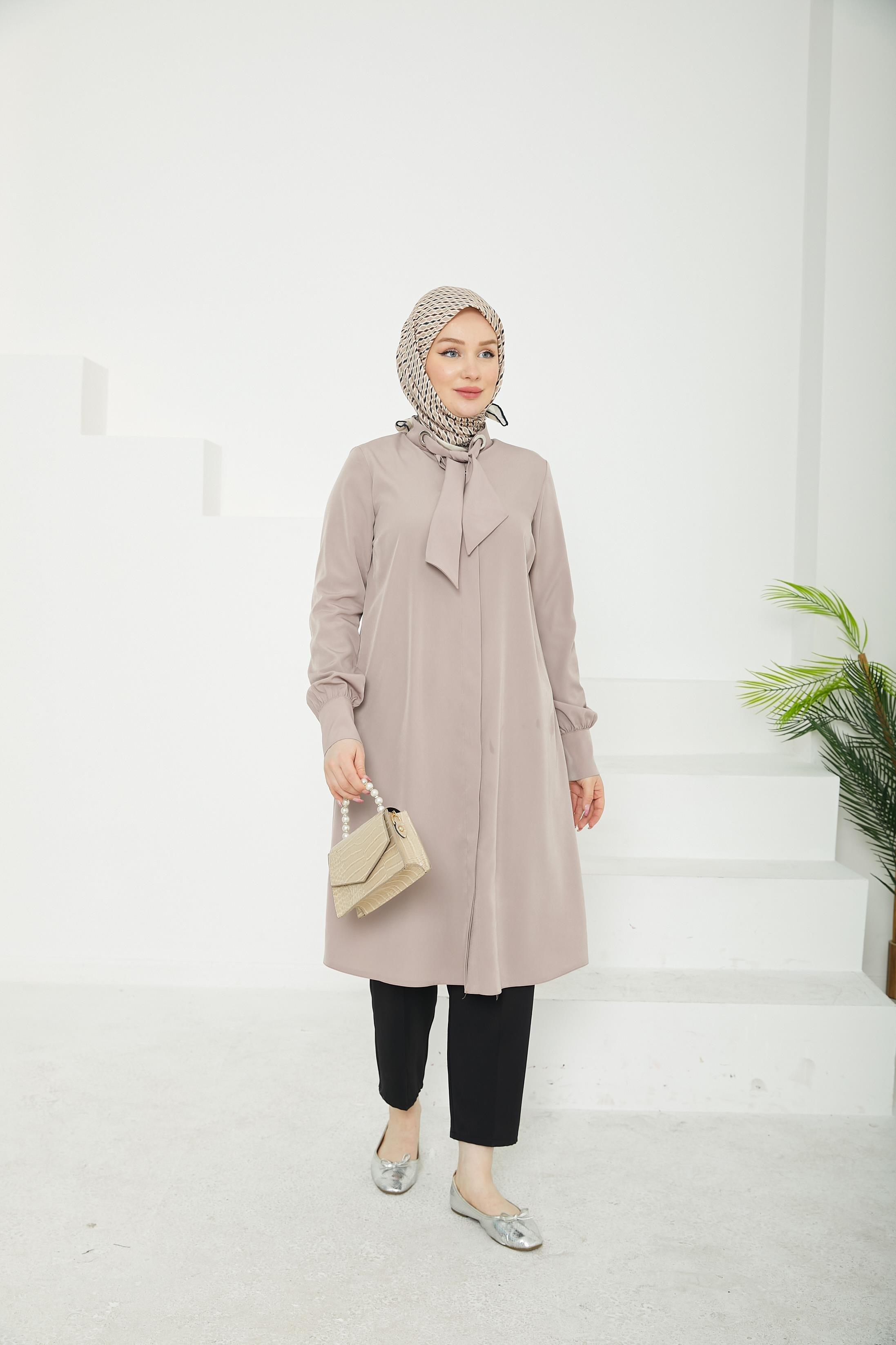 ARMİNE TREND Gizli Düğmeli Yakası Kurdele Detaylı Tunik-Vizon-25YT450