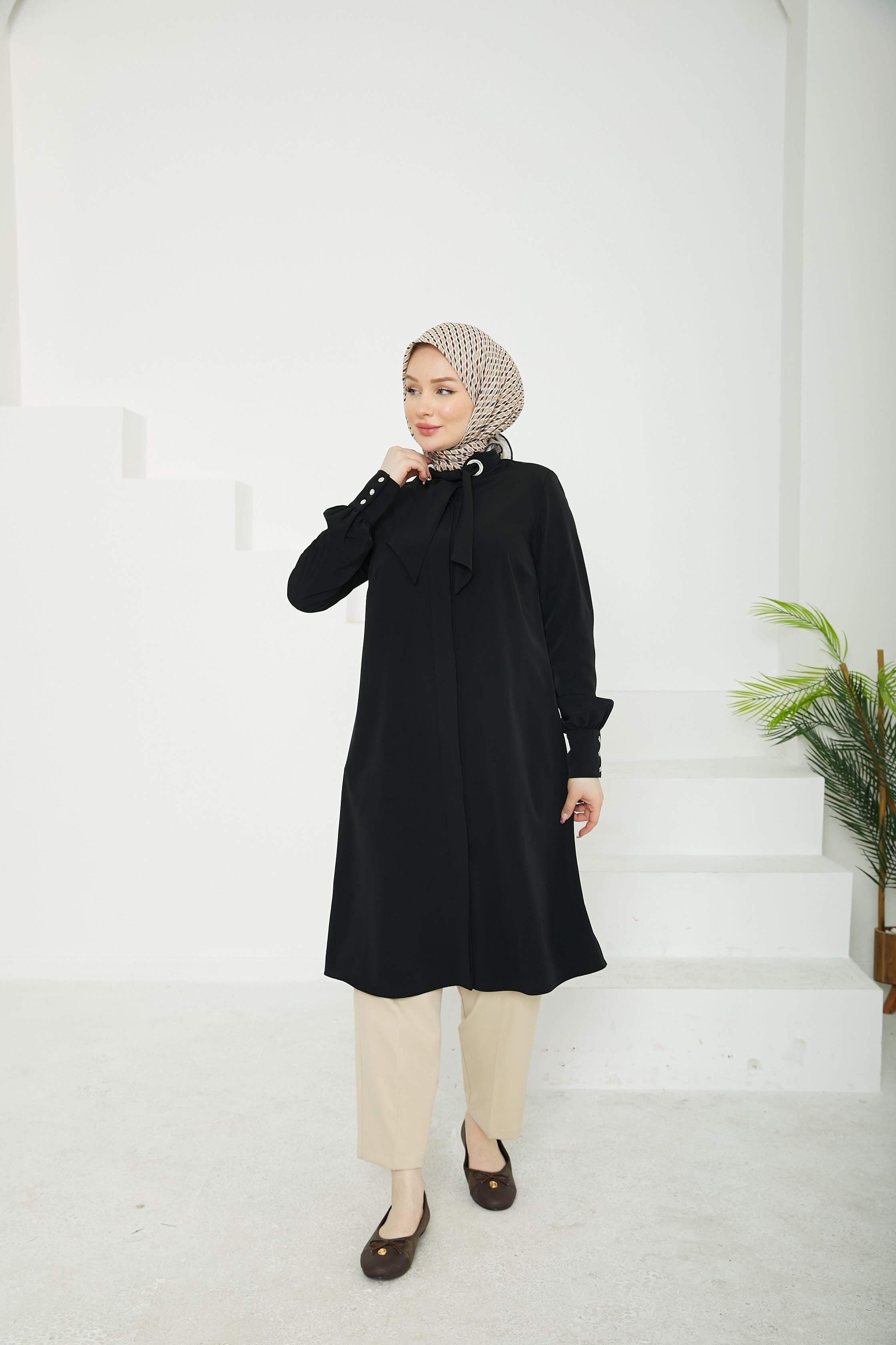 ARMİNE TREND Gizli Düğmeli Yakası Kurdele Detaylı Tunik-Siyah-25YT450