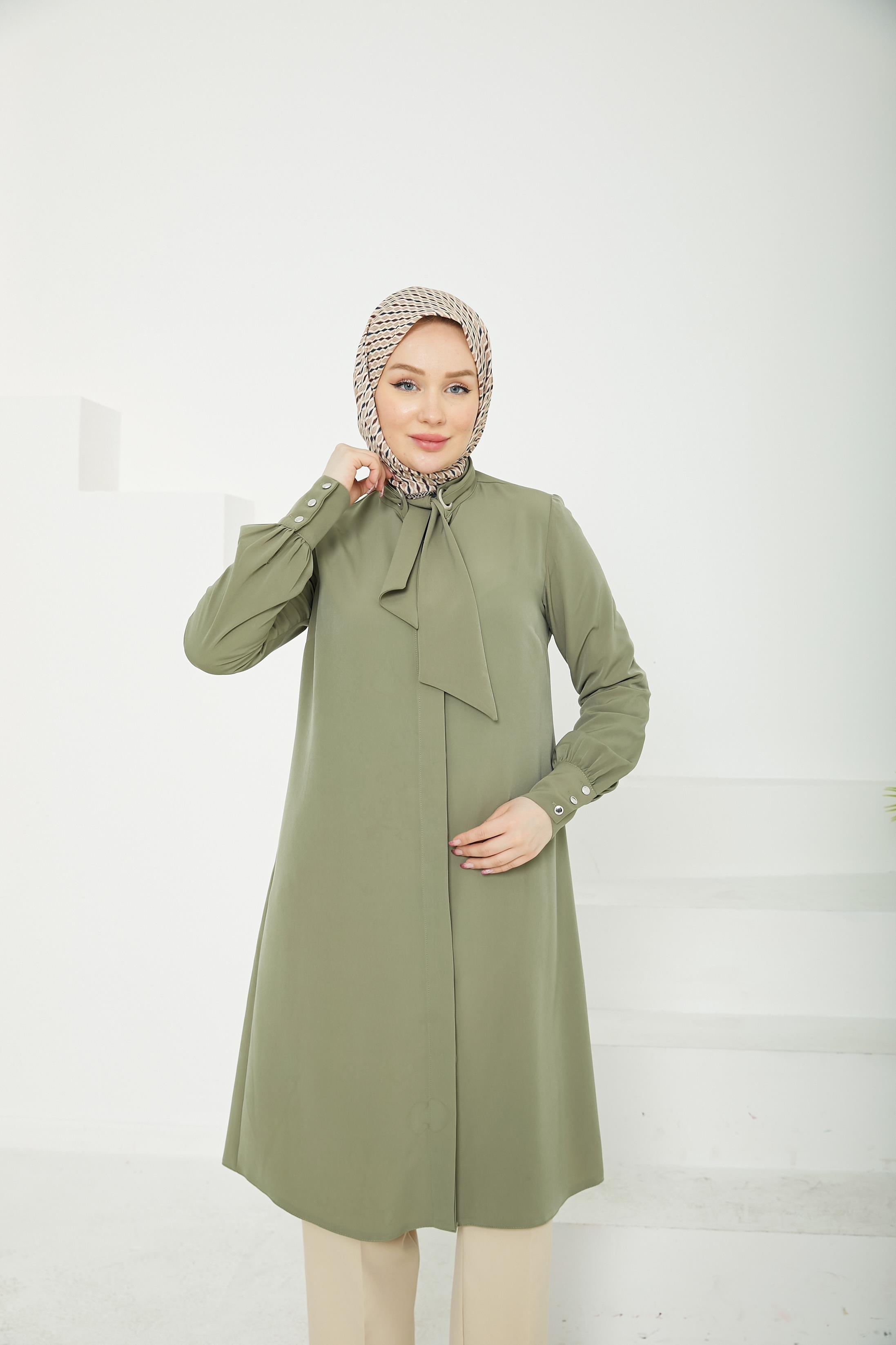 ARMİNE TREND Gizli Düğmeli Yakası Kurdele Detaylı Tunik-Haki-25YT450