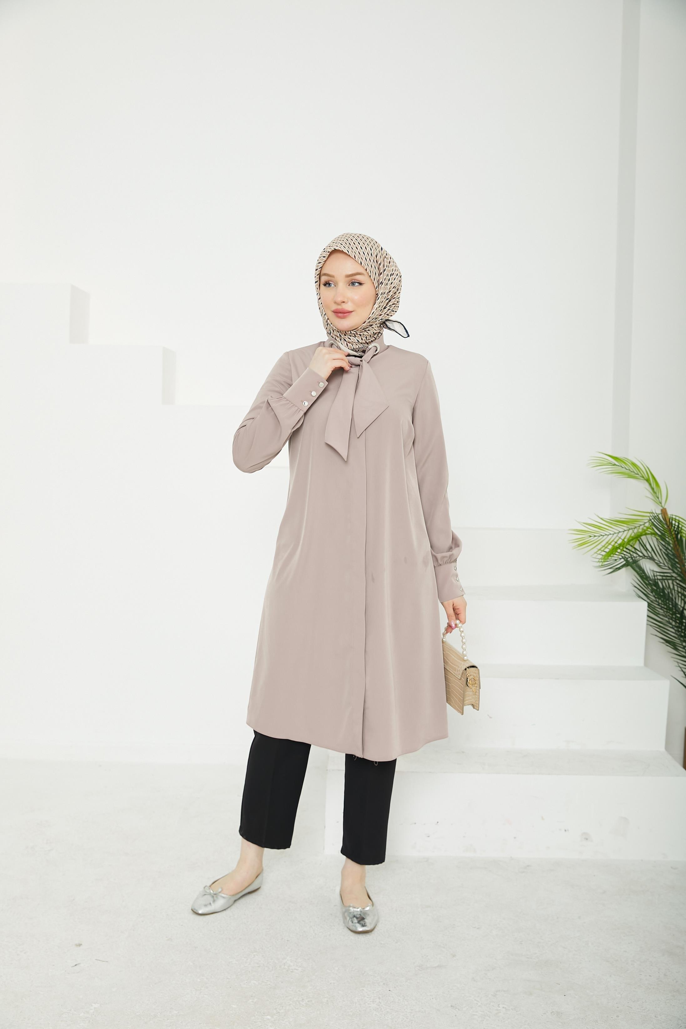 ARMİNE TREND Gizli Düğmeli Yakası Kurdele Detaylı Tunik-Vizon-25YT450