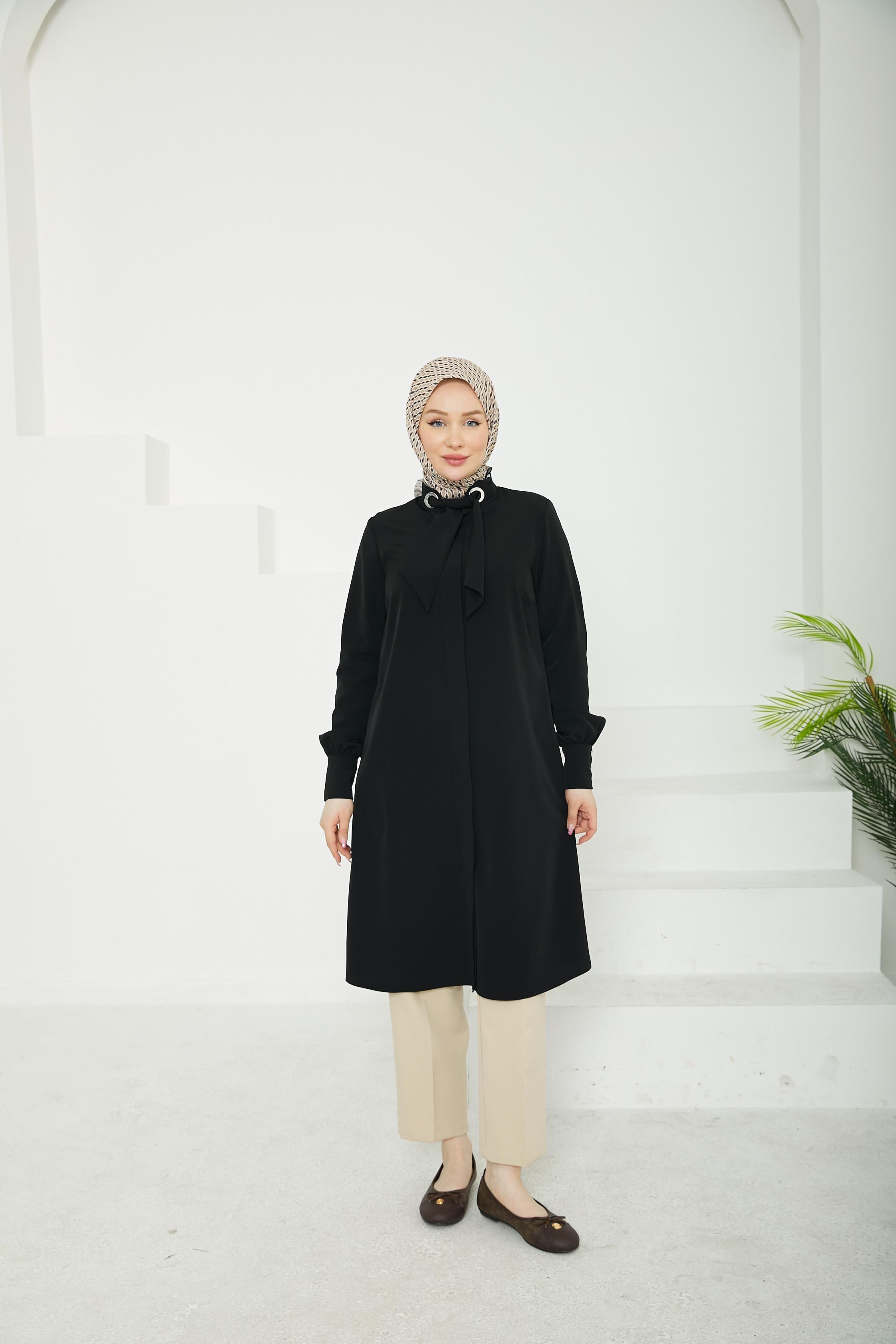ARMİNE TREND Gizli Düğmeli Yakası Kurdele Detaylı Tunik-Siyah-25YT450