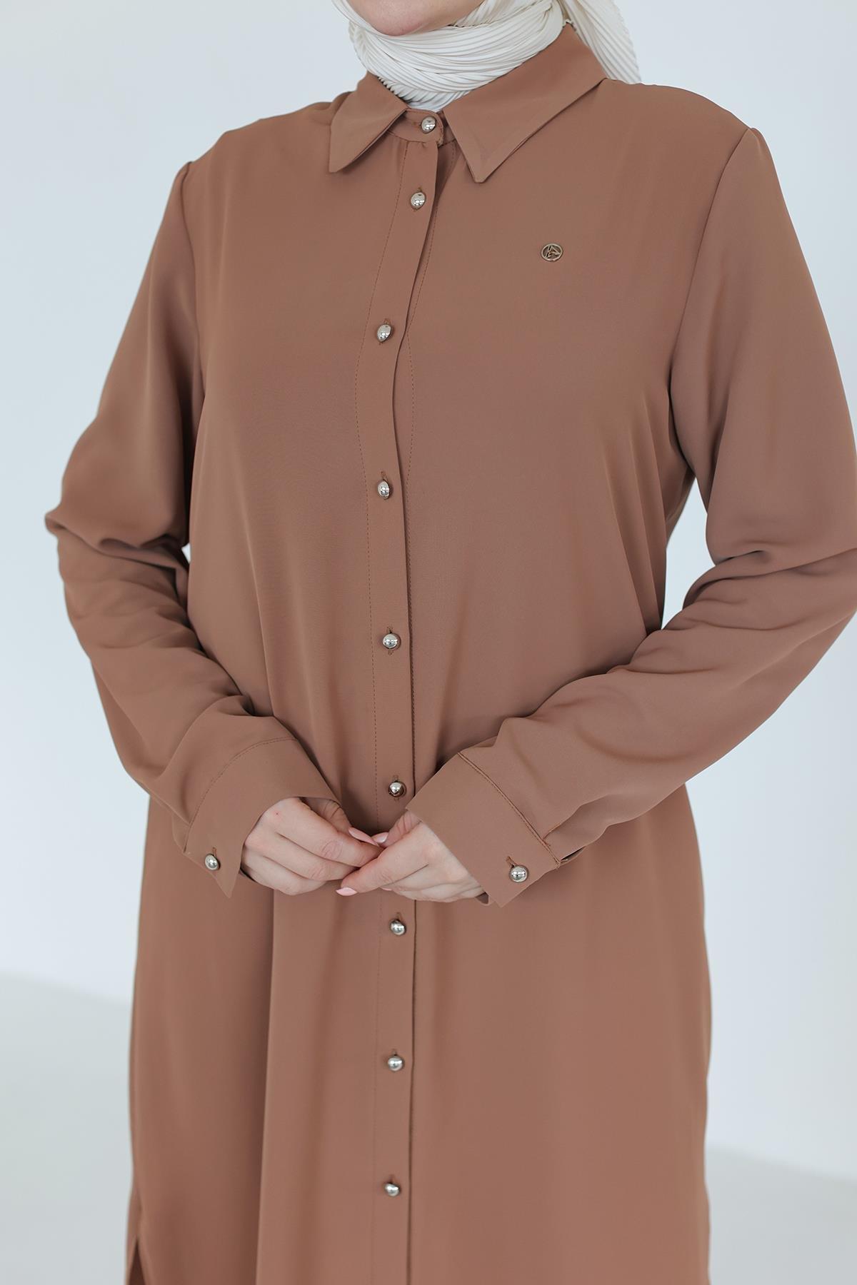 ARMİNE TREND Gömlek Yaka Boydan Düğmeli Tunik-Camel 25YT448