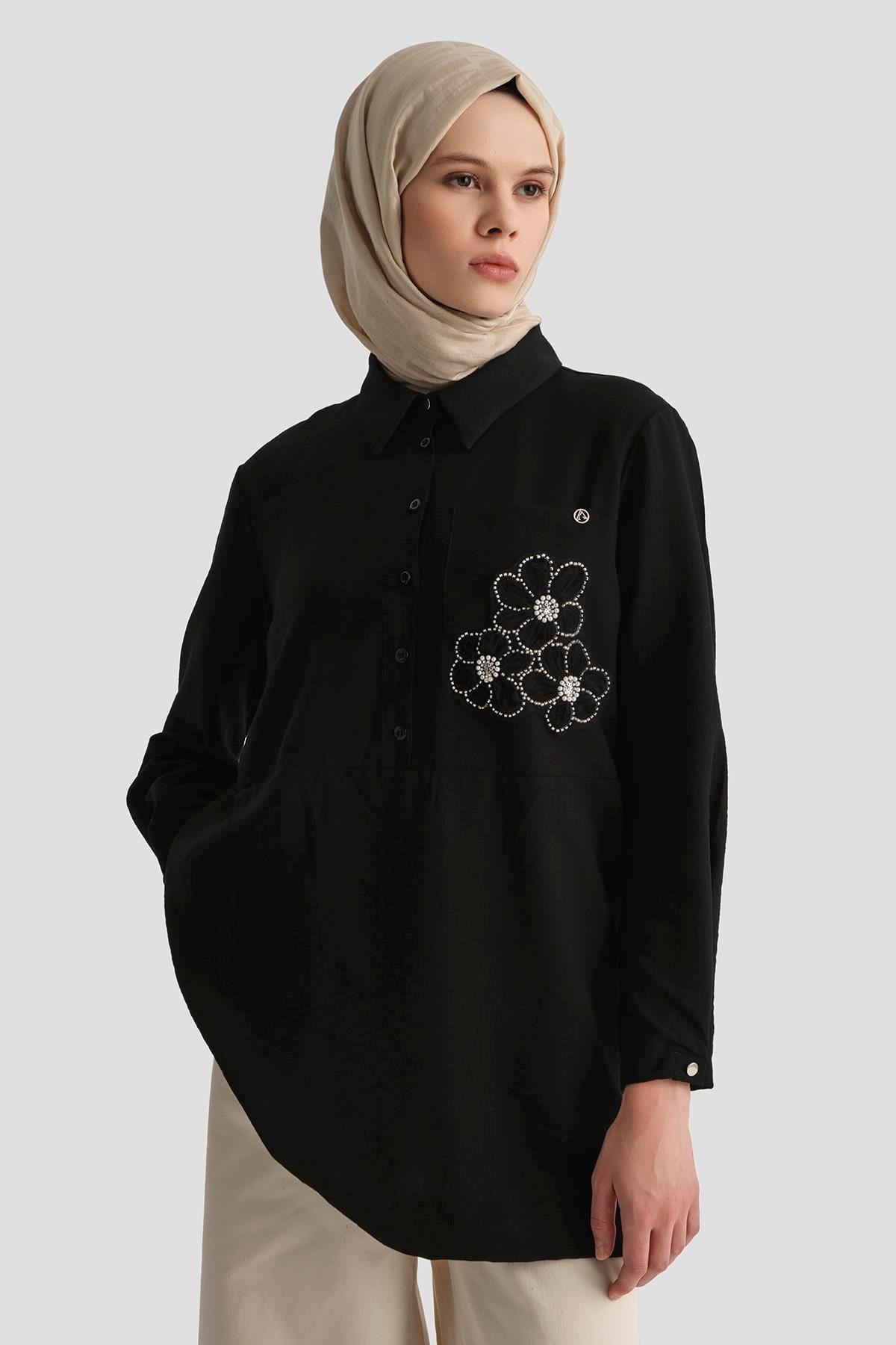 ARMİNE TREND Gömlek Yaka Çiçek Desenli Tunik-Siyah 25YT4150