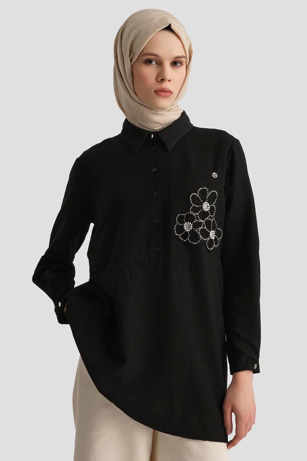 ARMİNE TREND Gömlek Yaka Çiçek Desenli Tunik-Siyah 25YT4150