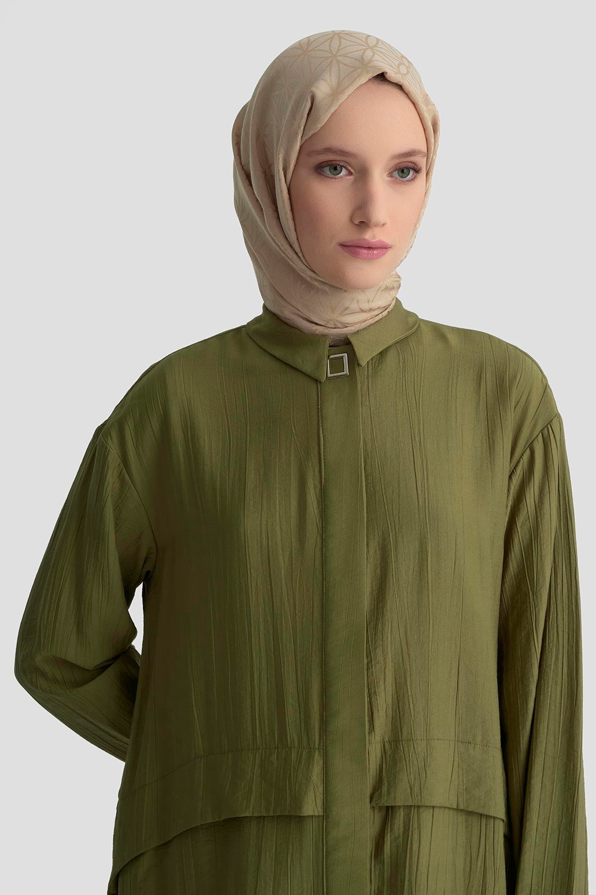ARMİNE TREND Gömlek Yakalı Gizli Düğmeli Tunik-Haki 25YT435