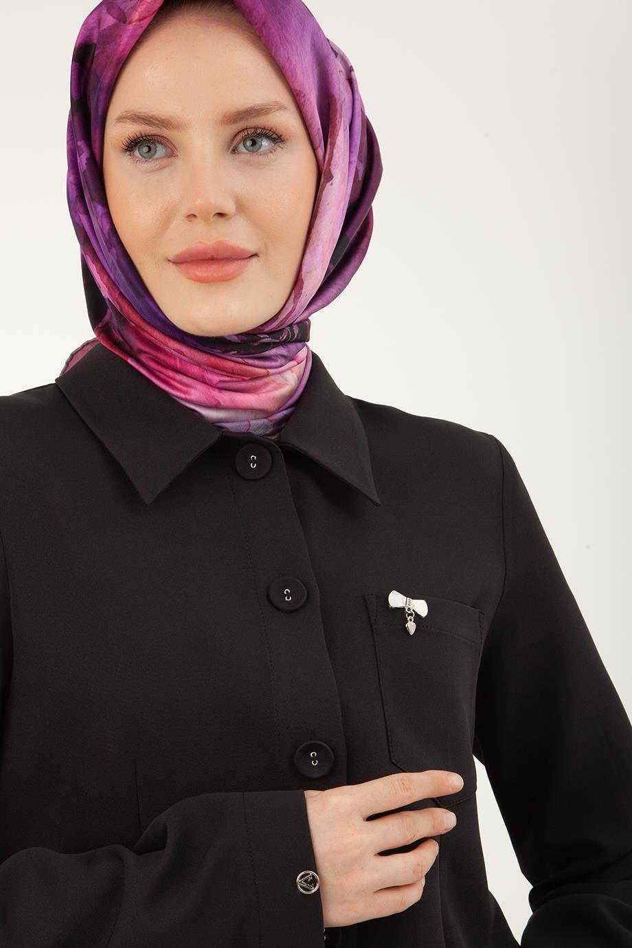 ARMİNE TREND Gömlek Yakalı Minimal Aksesuar Detaylı Ceketli İkili Takım-Siyah 23YT609