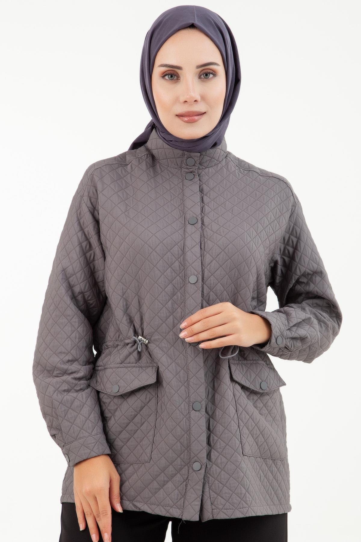 ARMİNE TREND Kapitone Kumaş Beli Büzgülü Ceket Gri 23KT304