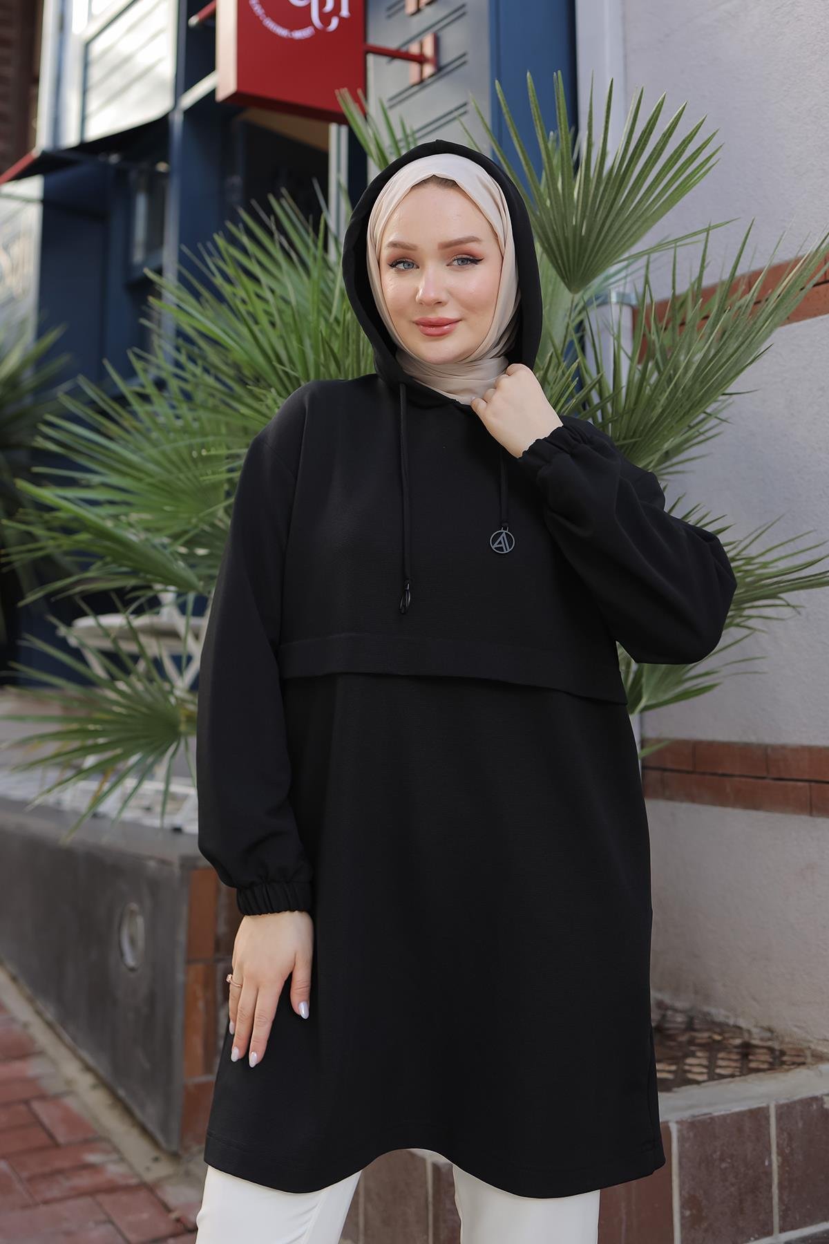 ARMİNE TREND Kapüşonlu Kolları Lastikli Tunik-Siyah 24KT454