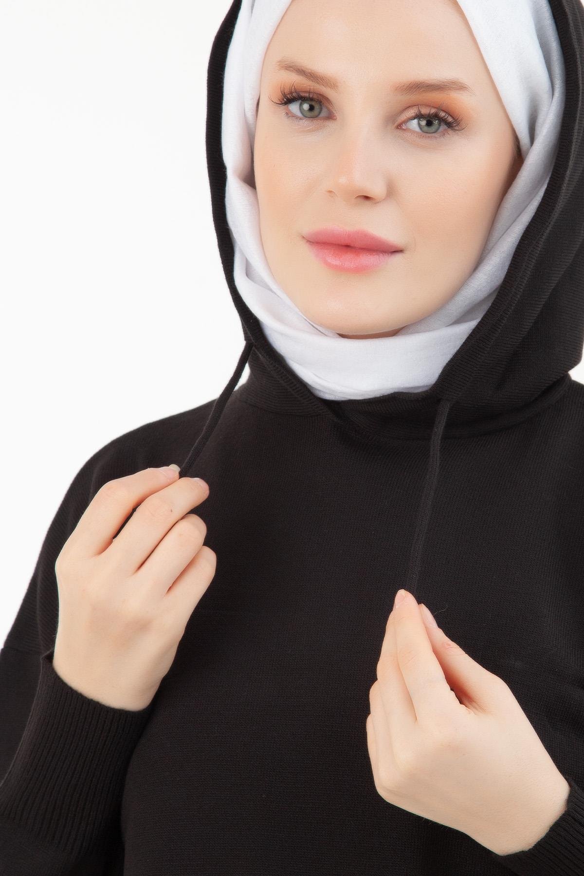 ARMİNE TREND Kapüşonlu Önden Cepli Pantolonlu Triko İkili Takım-Siyah 22KD601
