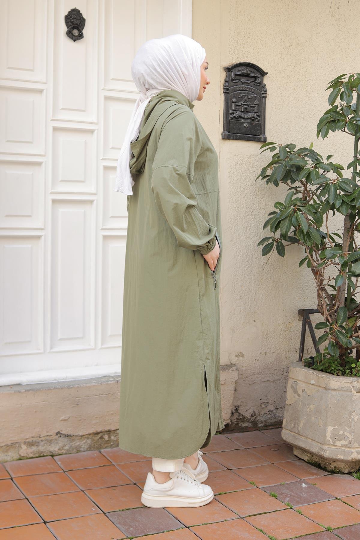 ARMİNE TREND Kapüşonlu Paraşüt Kumaşlı Boydan Fermuarlı Giy Çık-Haki 25YT517