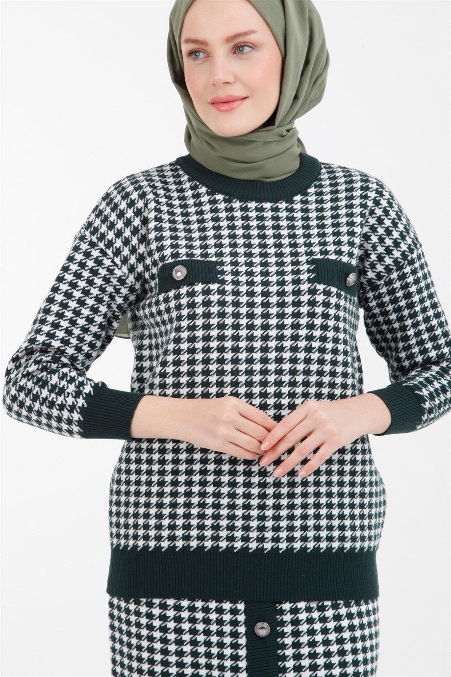 ARMİNE TREND Kazayağı Desenli Düğme Detaylı Takım-Siyah 22KD4214