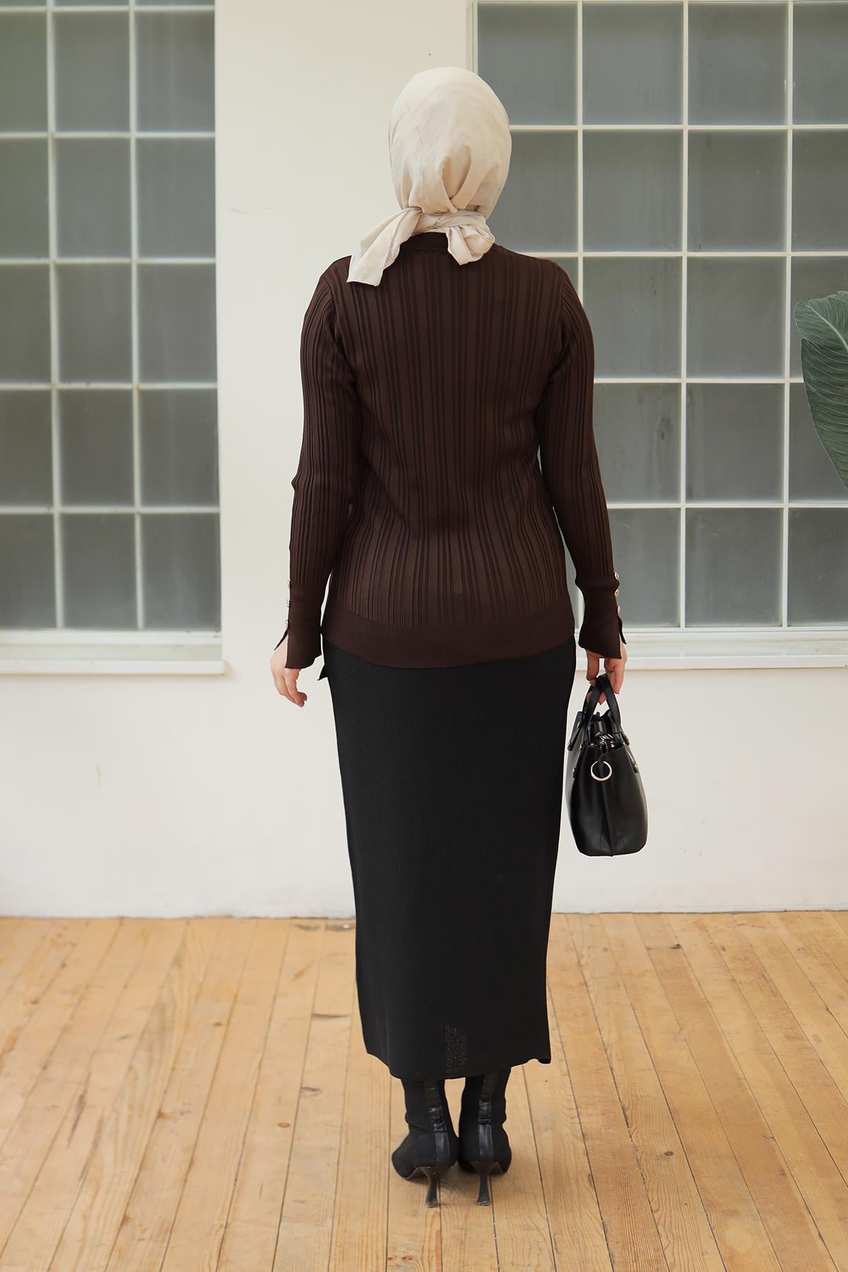 ARMİNE TREND Kolları Düğme Detaylı Triko Tunik-Brown 24KTD301