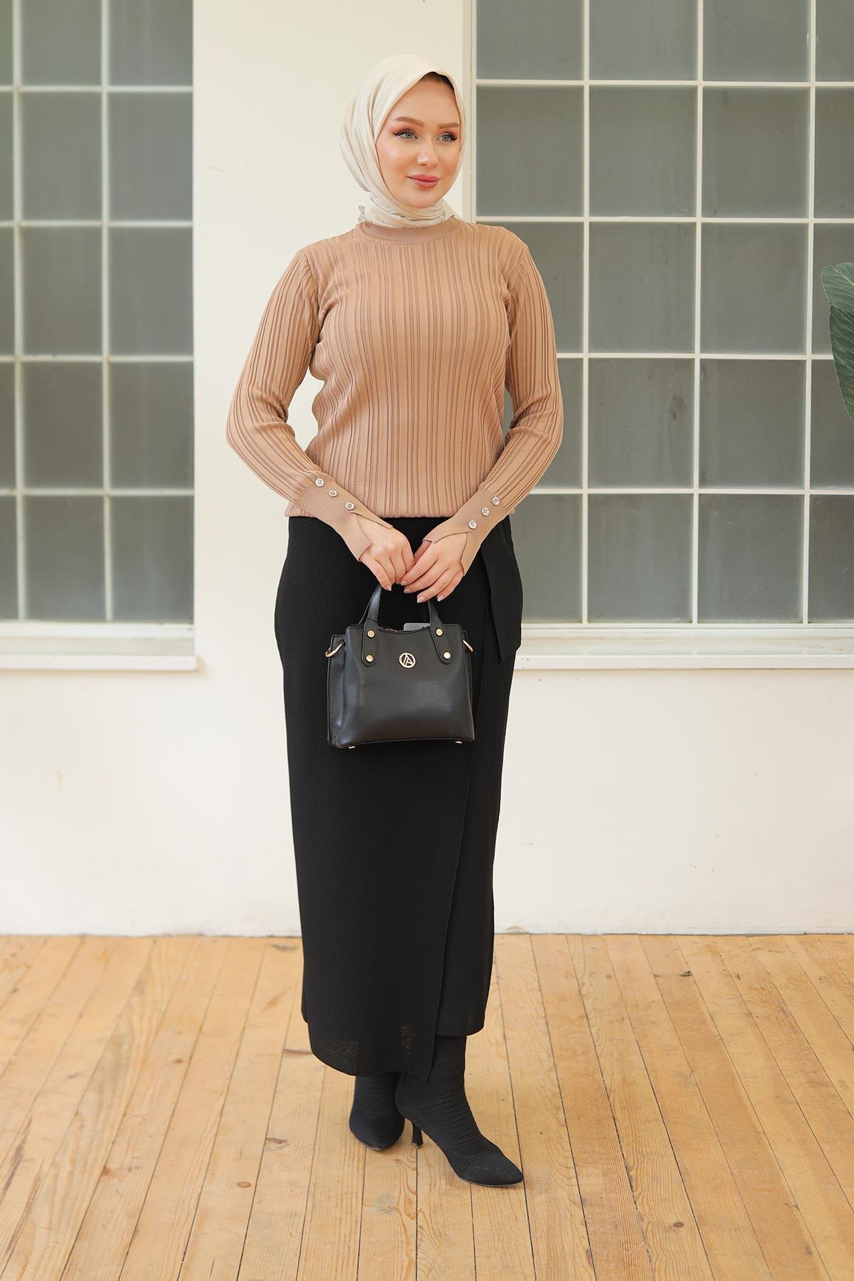 ARMİNE TREND Kolları Düğme Detaylı Triko Tunik-Latte 24KTD301