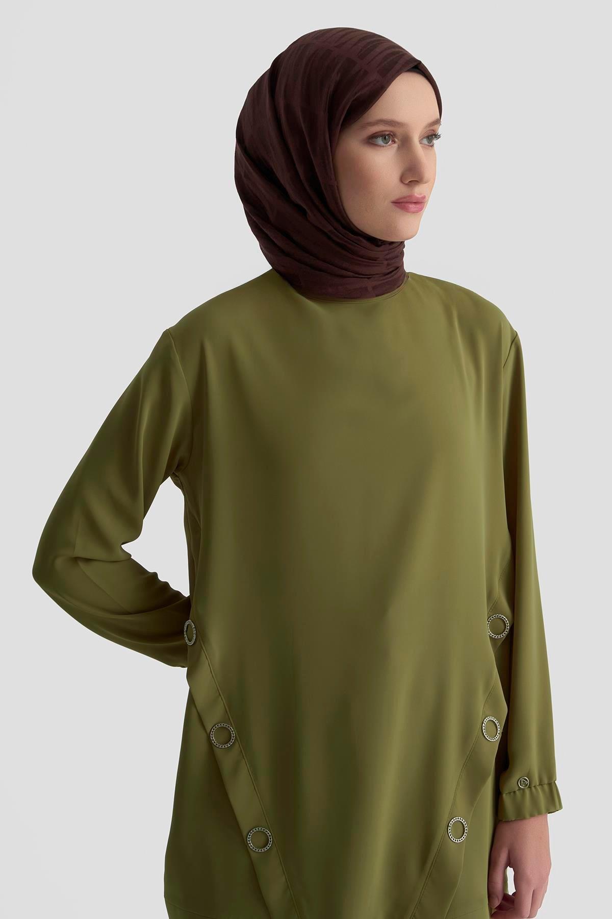 ARMİNE TREND Kolları Lastikli Aksesuar Detaylı Bisiklet Yaka Tunik Yağ Yeşili 25YT415