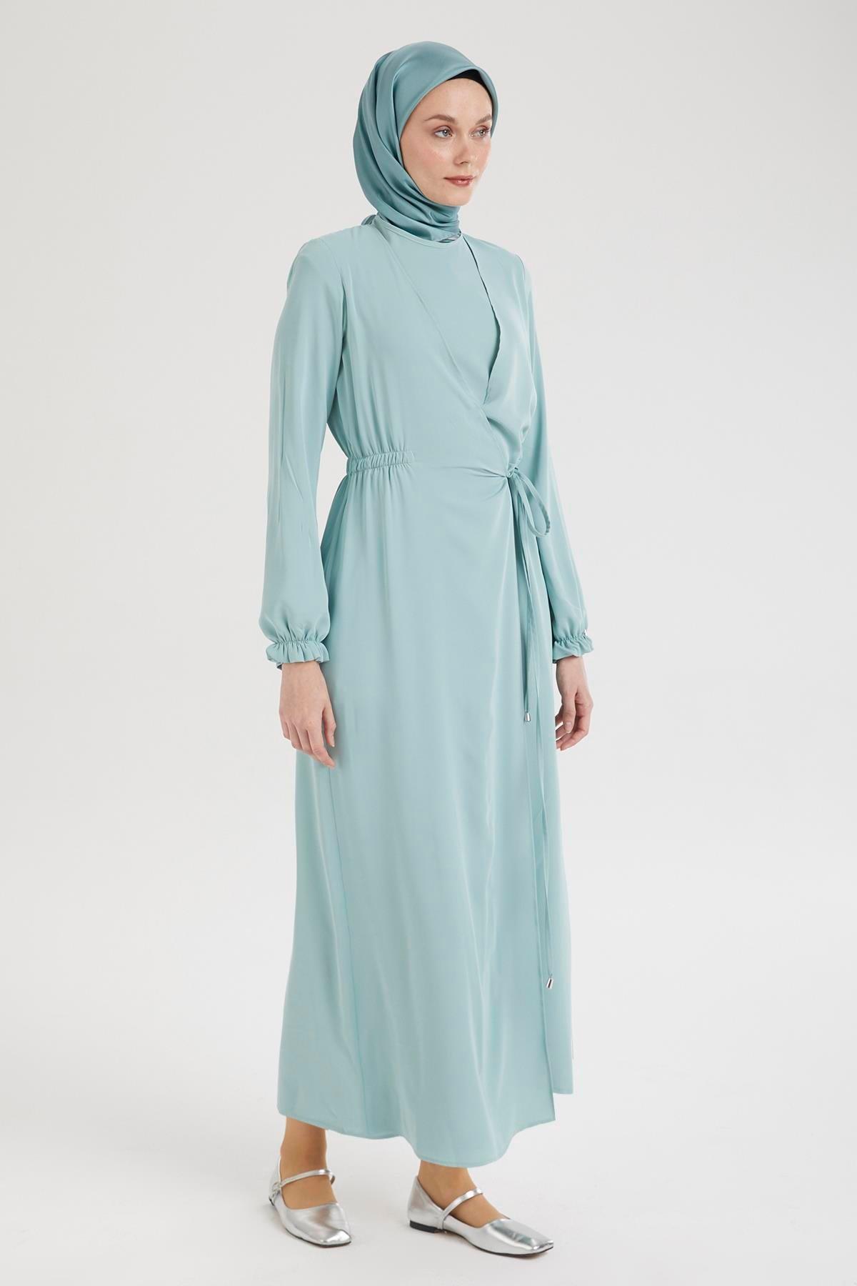 ARMİNE TREND Kolları Lastikli V Yaka Detaylı Elbise-Mint  25YT944