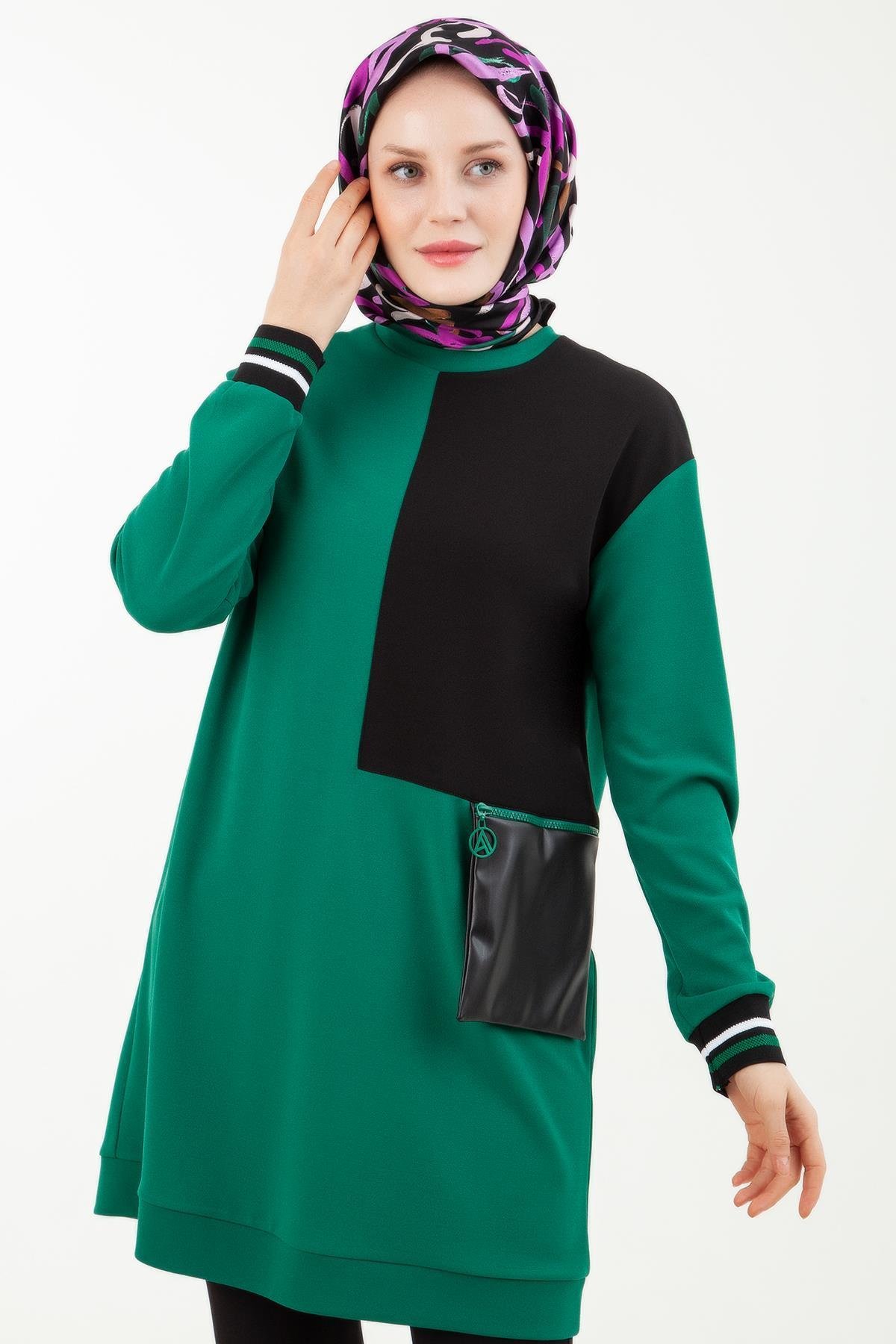 ARMİNE TREND Kolları Ribanalı Deri Cep Detaylı Sendi Kumaş Tunik-Zümrüt 23KT430