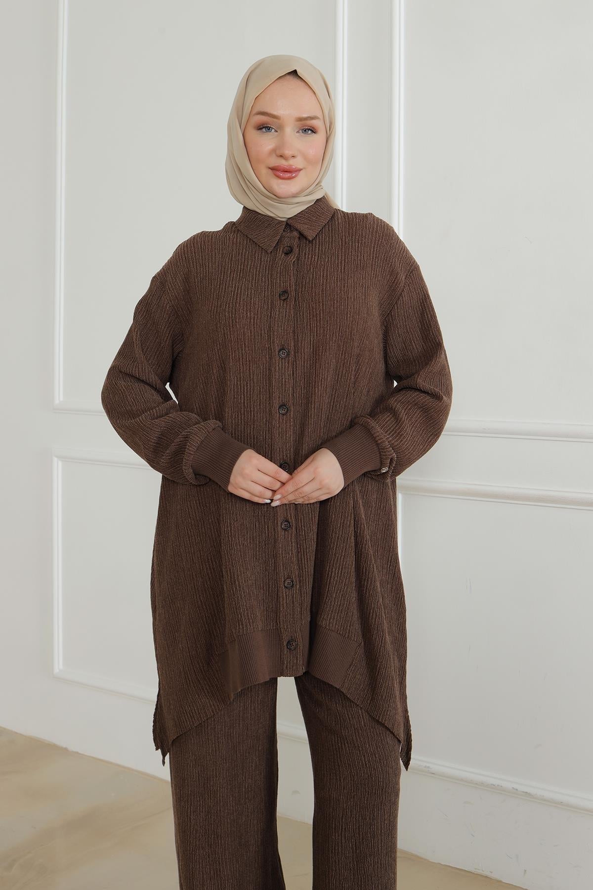 ARMİNE TREND Kolları Ribanalı Gömlek Yakalı Pantolonlu Takım-Kahverengi 24KT652