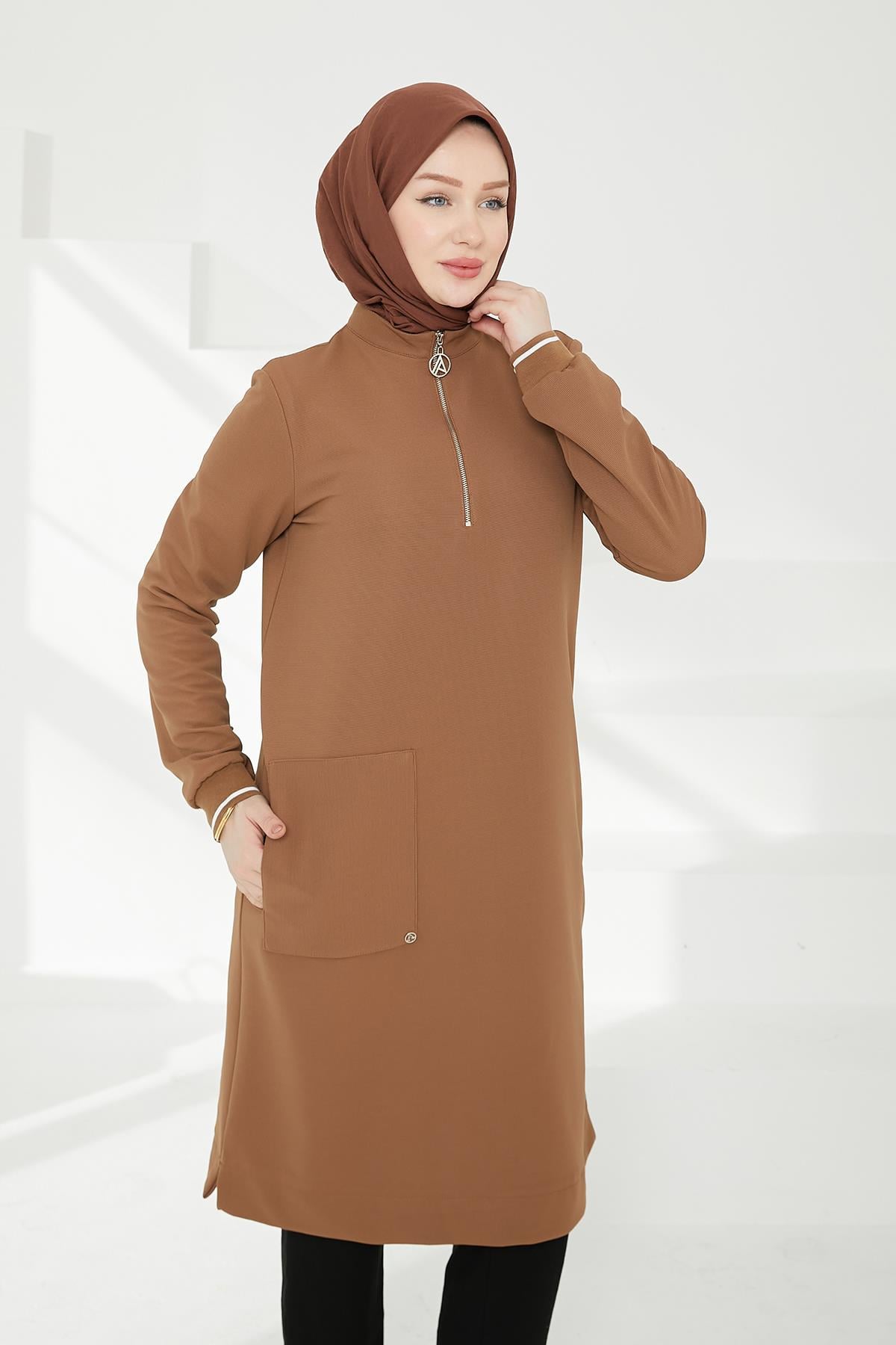 ARMİNE TREND Kolları Ribanalı Yarım Fermuarlı Tunik Camel 24KT453