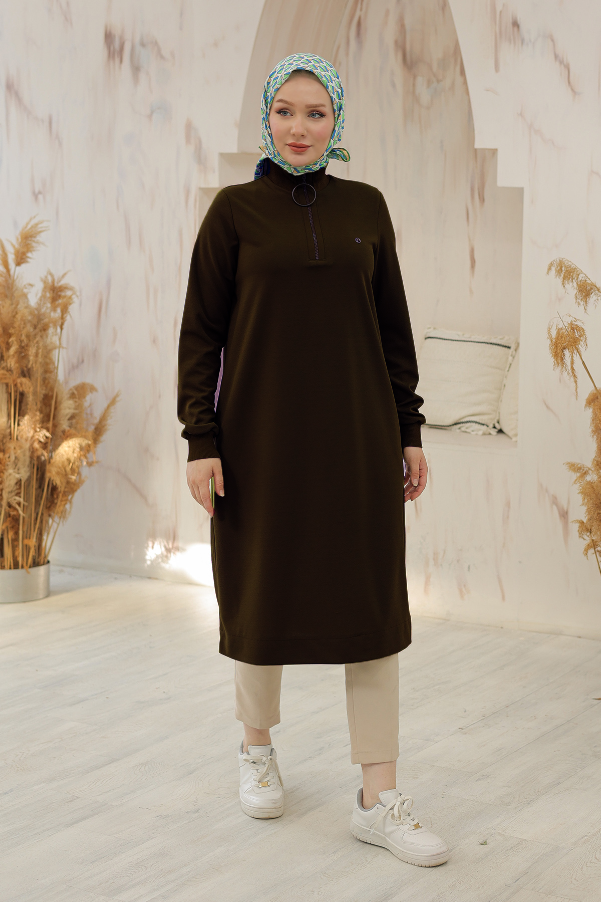 ARMİNE TREND Kolları Ribanalı Yarım Fermuarlı Tunik-Kahverengi 24KT436