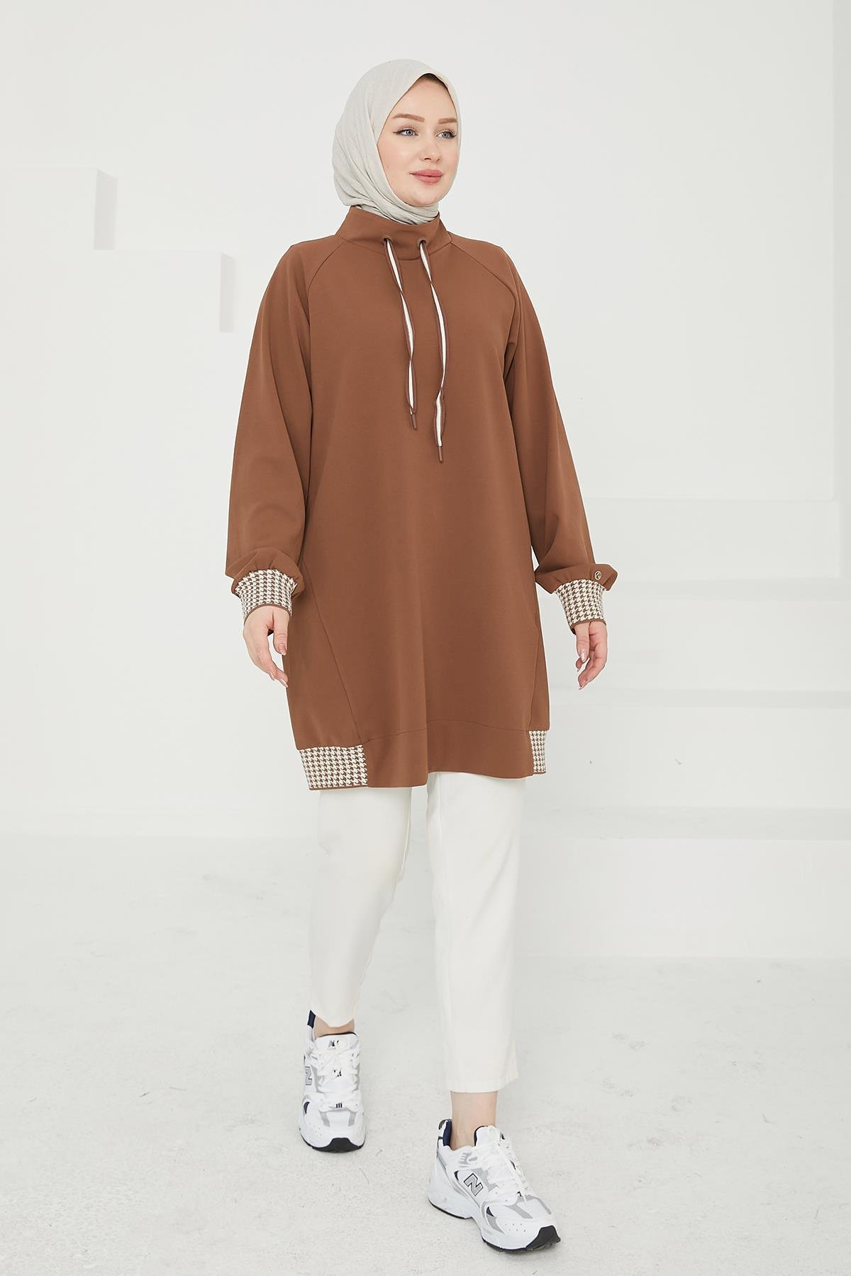 ARMİNE TREND Kolları Ribanalı Yarım Fermuarlı Tunik-Badem 24KT419