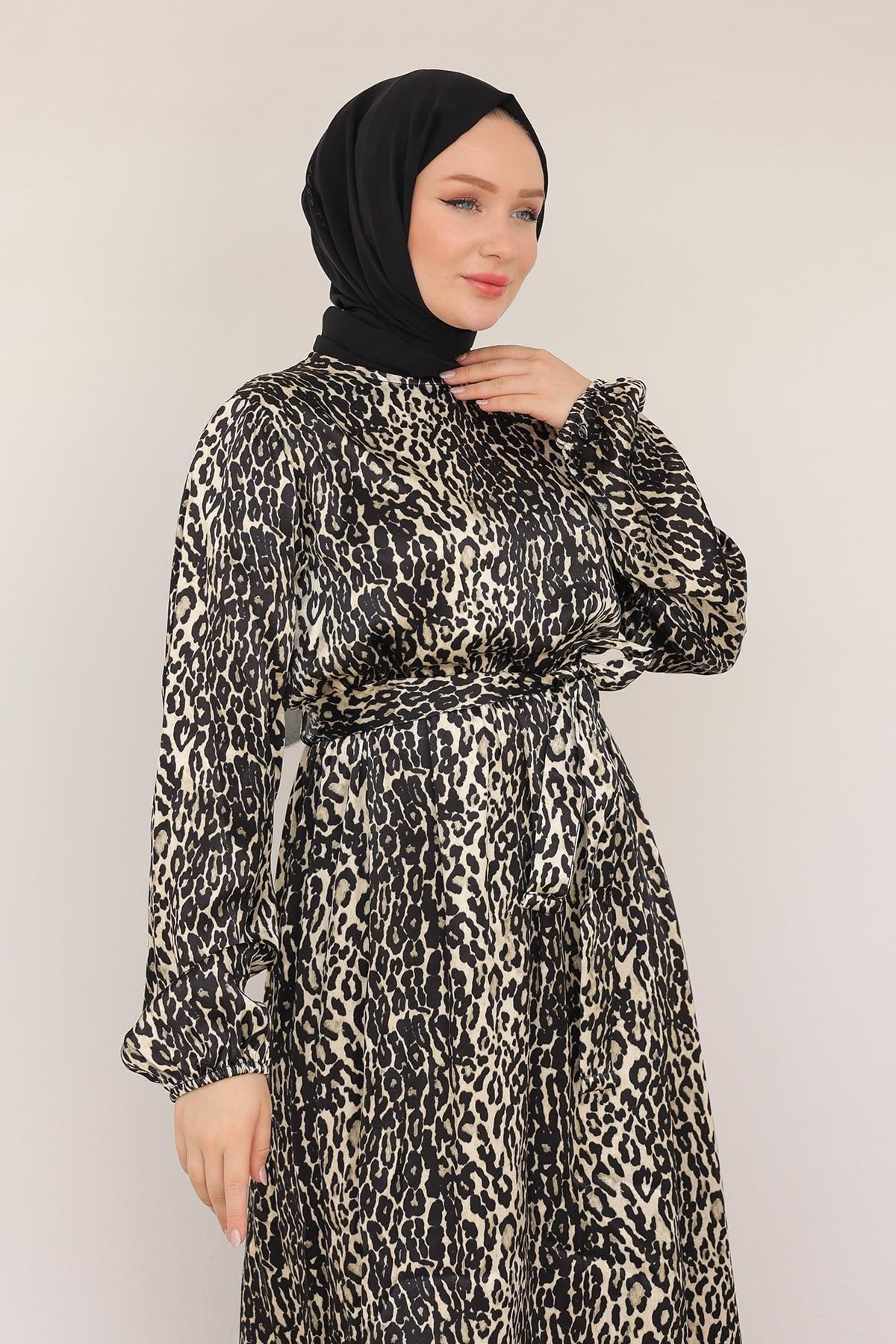 ARMİNE TREND Leopar Desenli Beli Kemerli Elbise Siyah 24KT904
