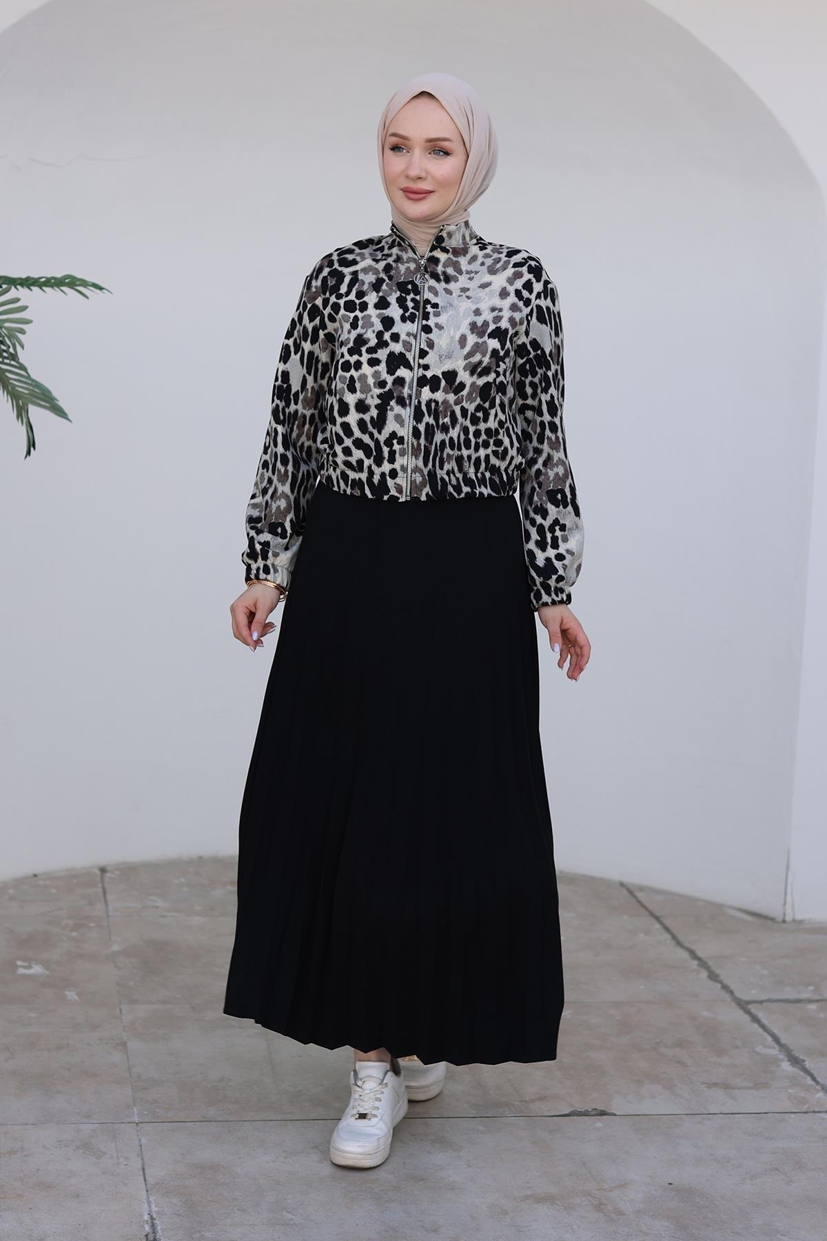 ARMİNE TREND Leopar Desenli Fermuarlı Kolları Lastikli Ceket-Siyah 24KT530