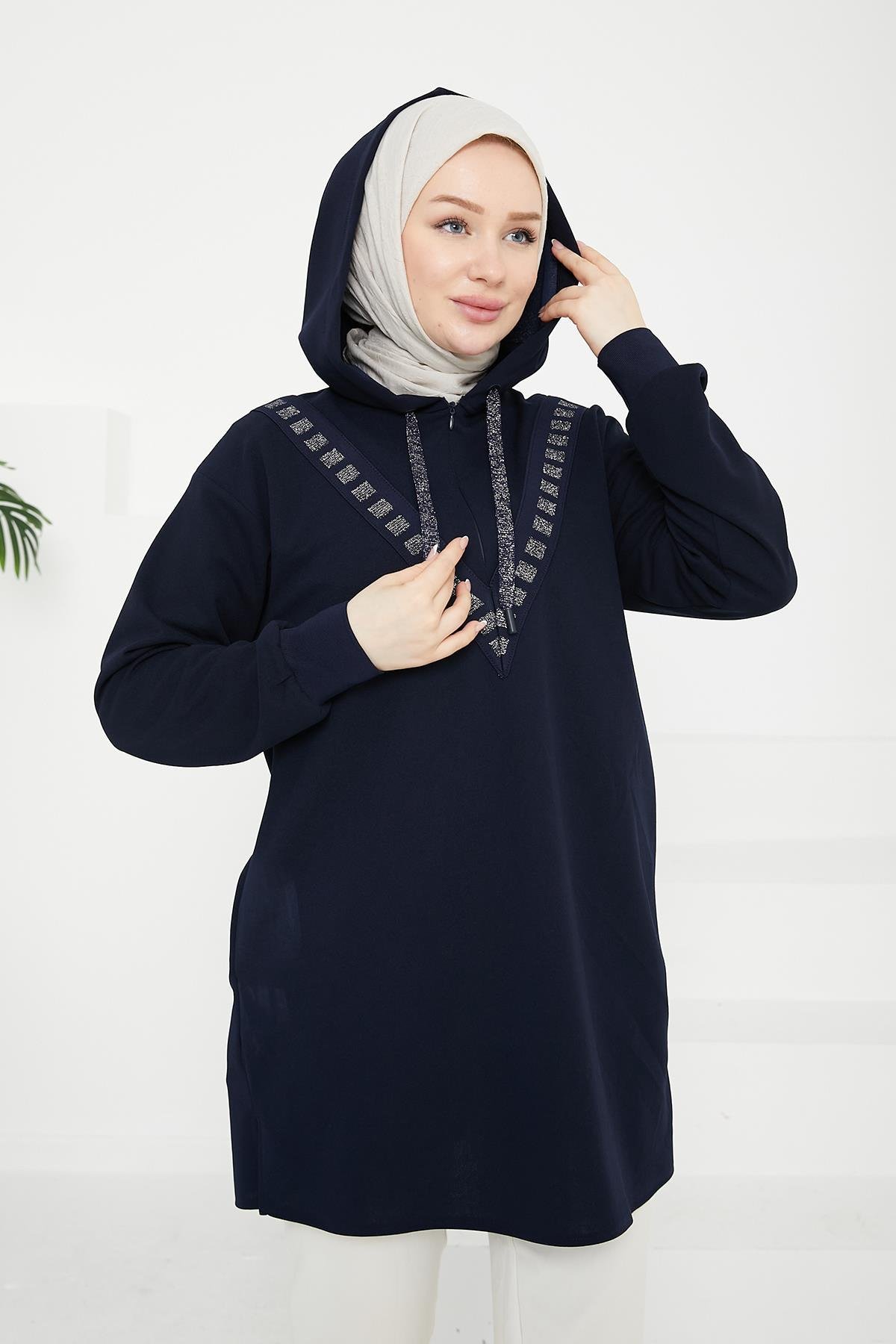 ARMİNE TREND Önden İşleme Detaylı Kapüşonlu Tunik-Lacivert 24KT433