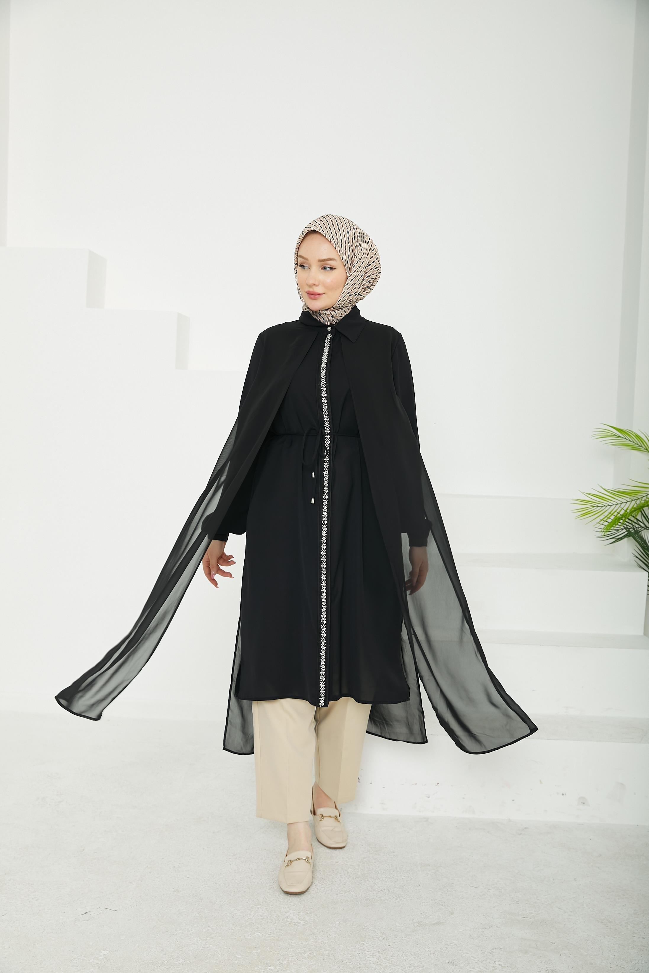 ARMİNE TREND Önden Taş Desenli Yakalı Tüllü Tunik-Siyah-25YT417