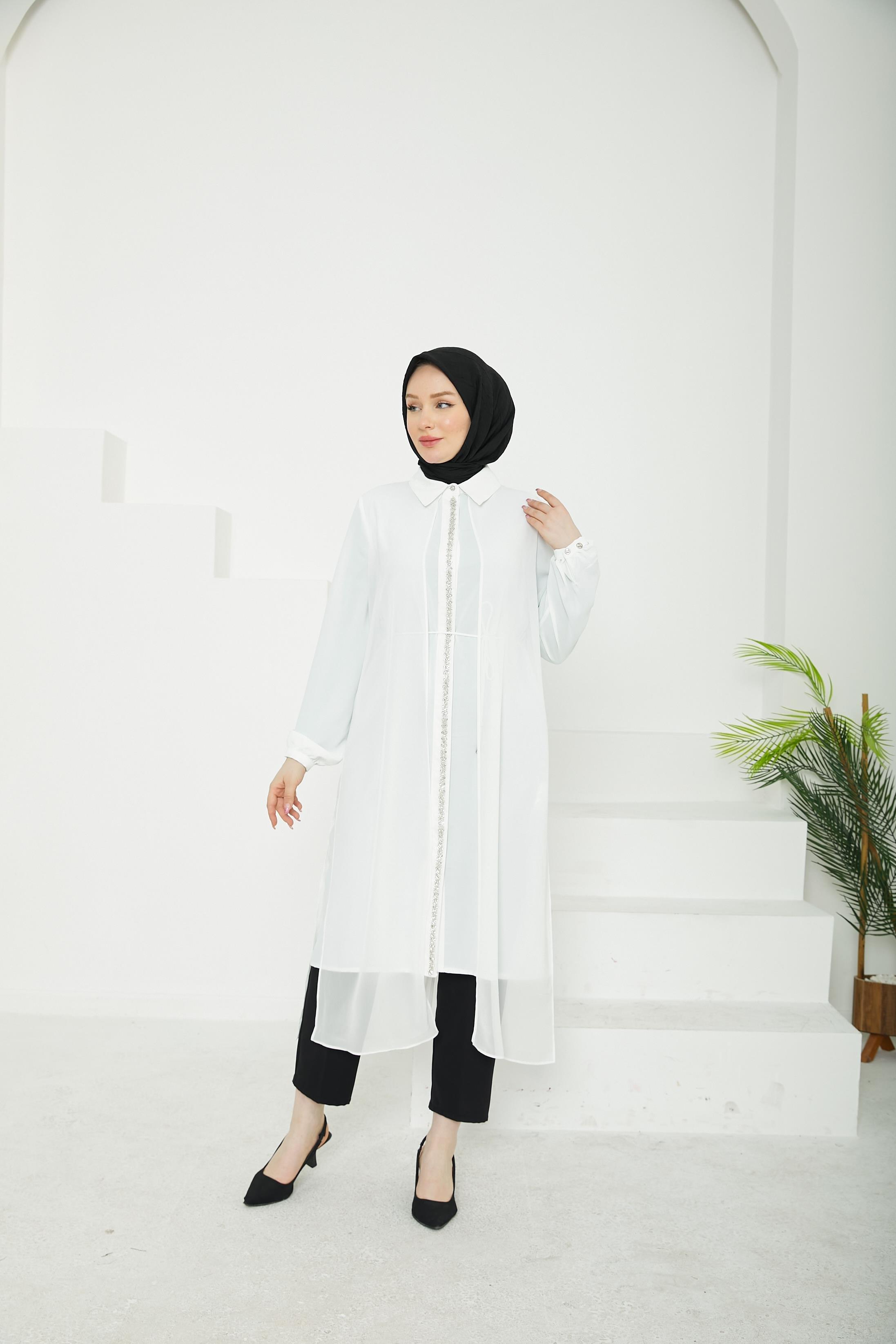 ARMİNE TREND Önden Taş Desenli Yakalı Tüllü Tunik-Ekru-25YT417