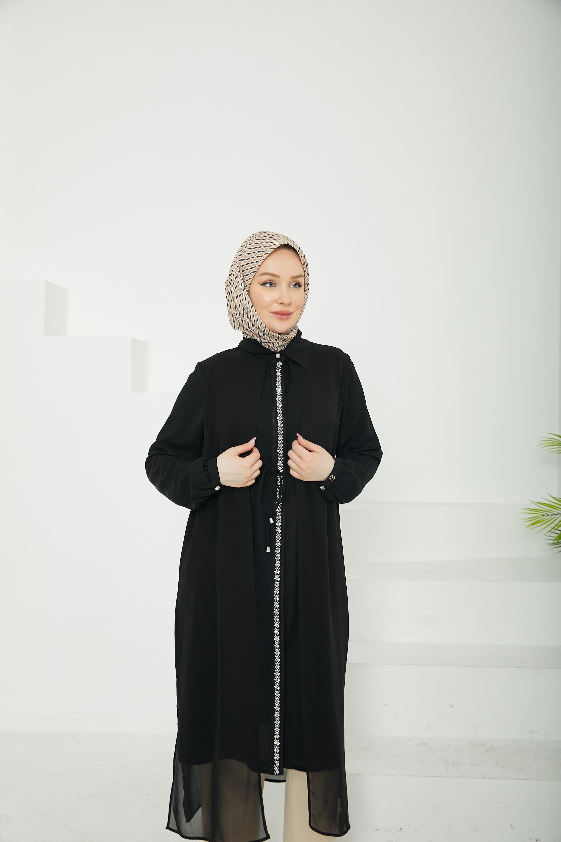 ARMİNE TREND Önden Taş Desenli Yakalı Tüllü Tunik-Siyah-25YT417