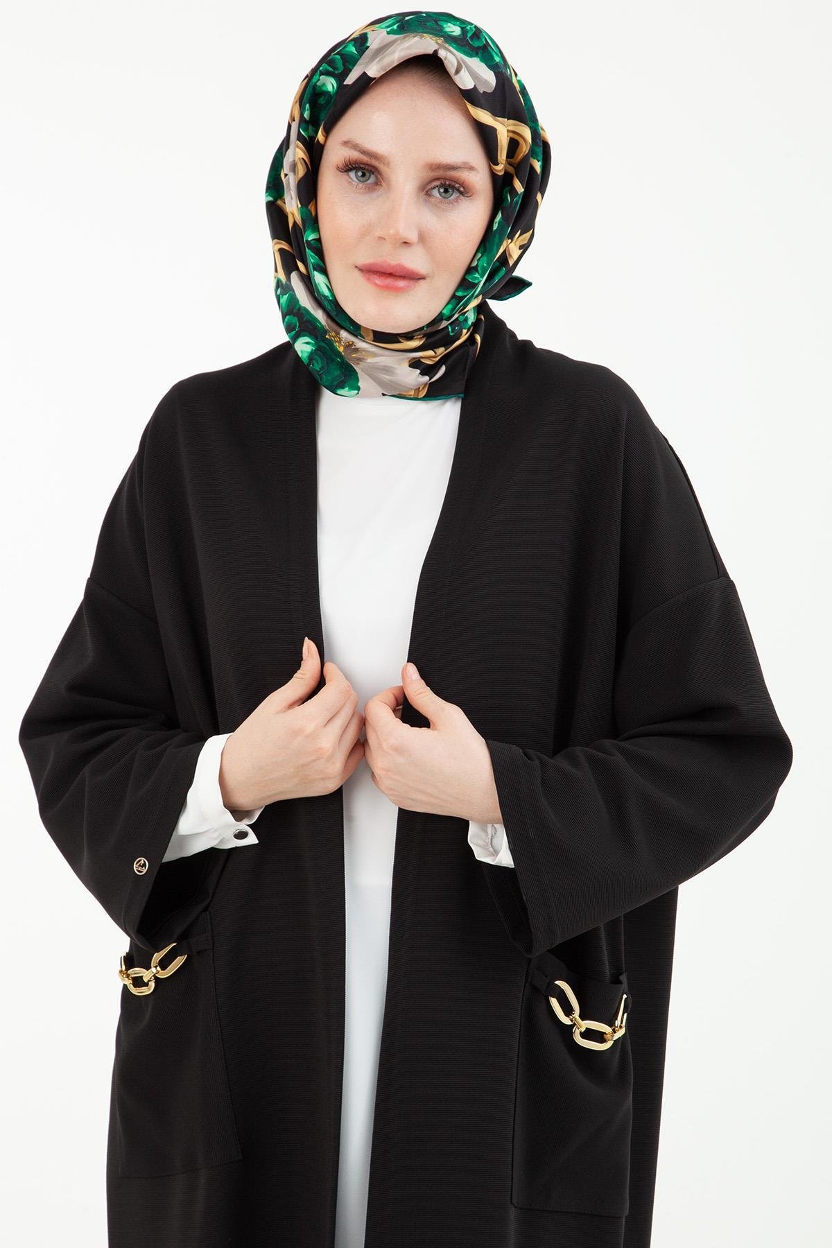 ARMİNE TREND Örme Kumaş Cepleri Zincir Detaylı Hırka-Siyah 23KT525