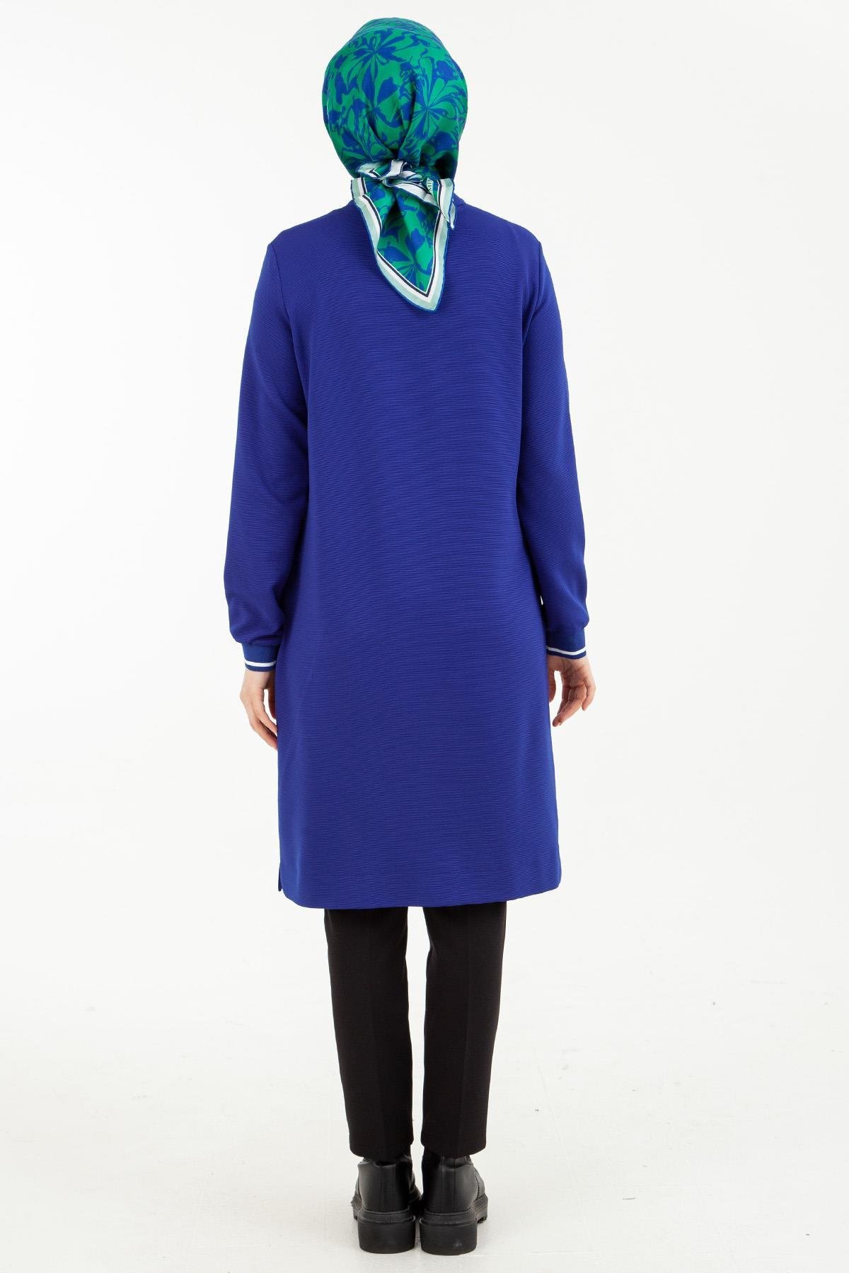 ARMİNE TREND Yakası Fermuarlı Kolları Ribanalı Örme Kumaş Tunik-Saks 23KT439