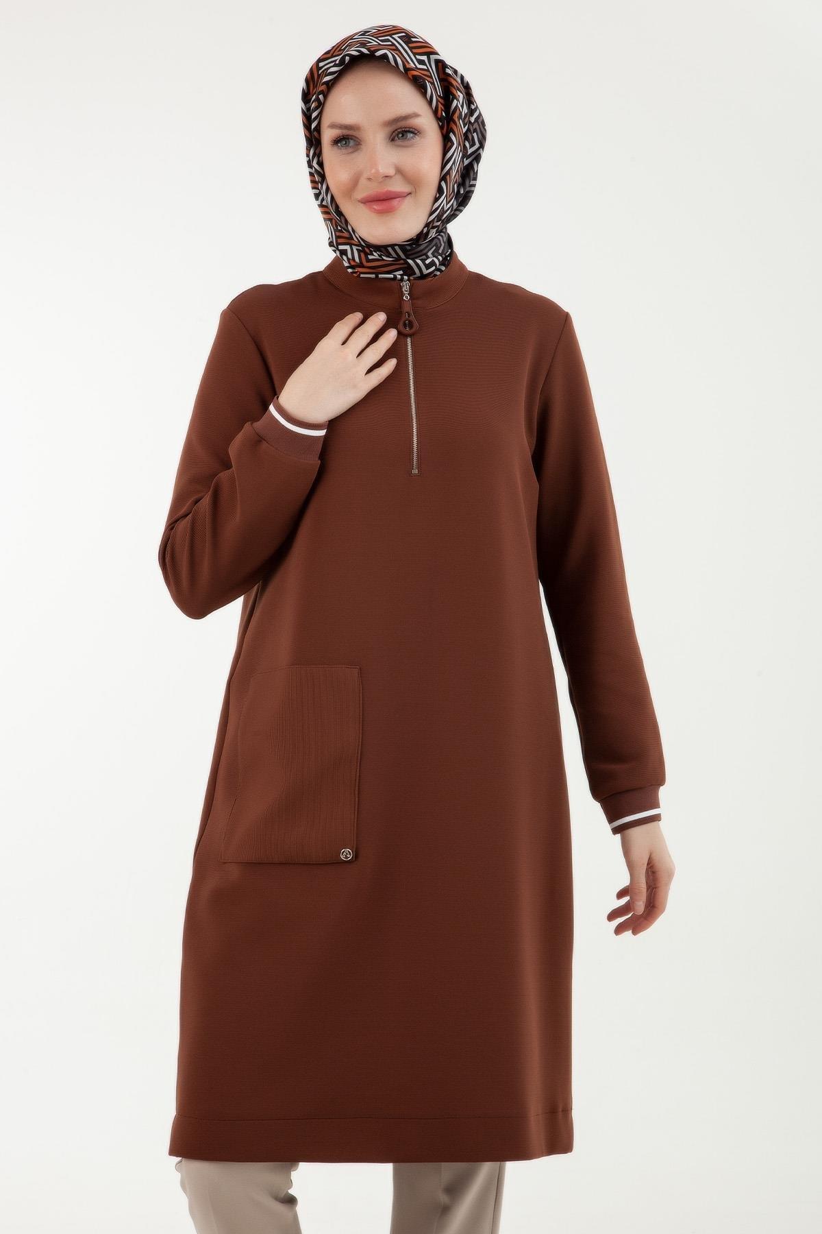 ARMİNE TREND Yakası Fermuarlı Kolları Ribanalı Örme Kumaş Tunik-Kahve 23KT439