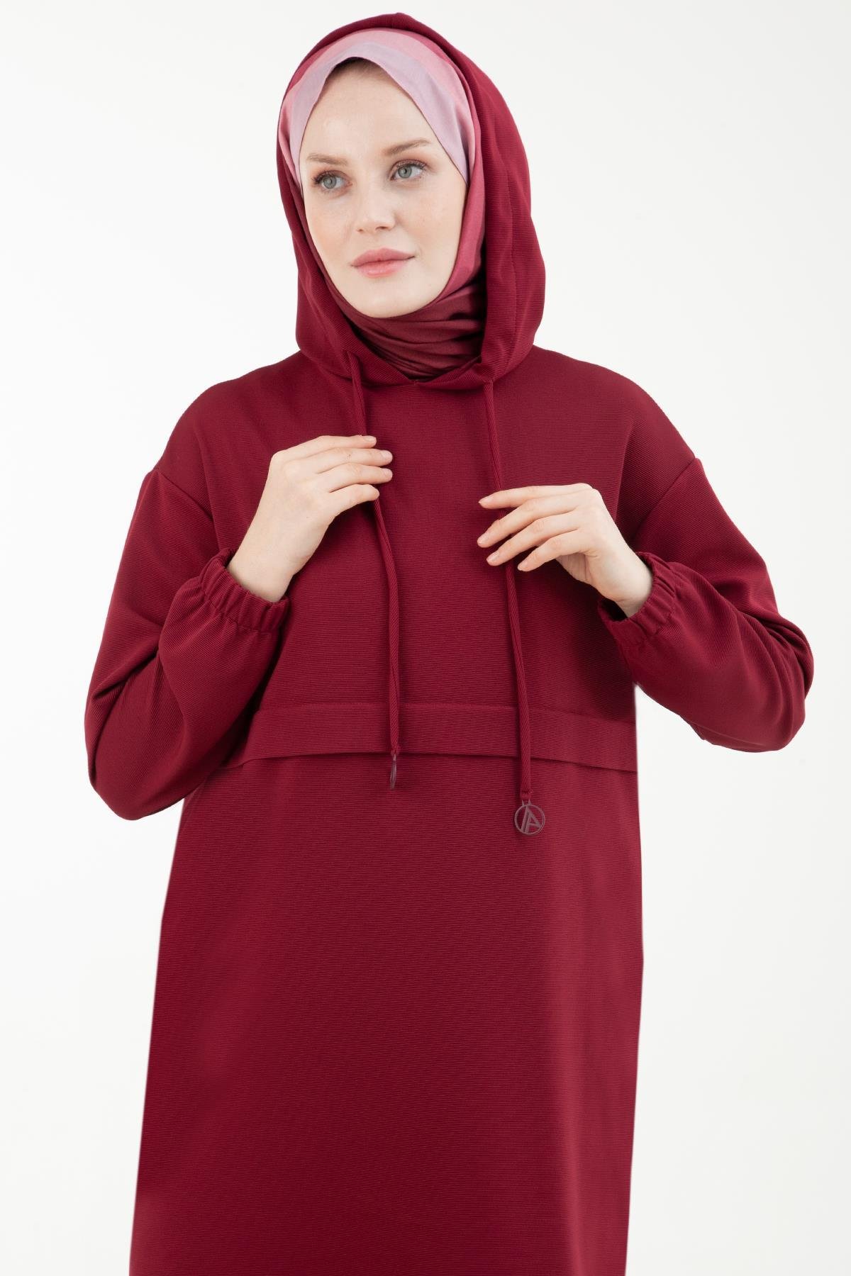 ARMİNE TREND Yandan Cepli Kolları Lastikli Kapüşonlu Tunik-Bordo 23KT446