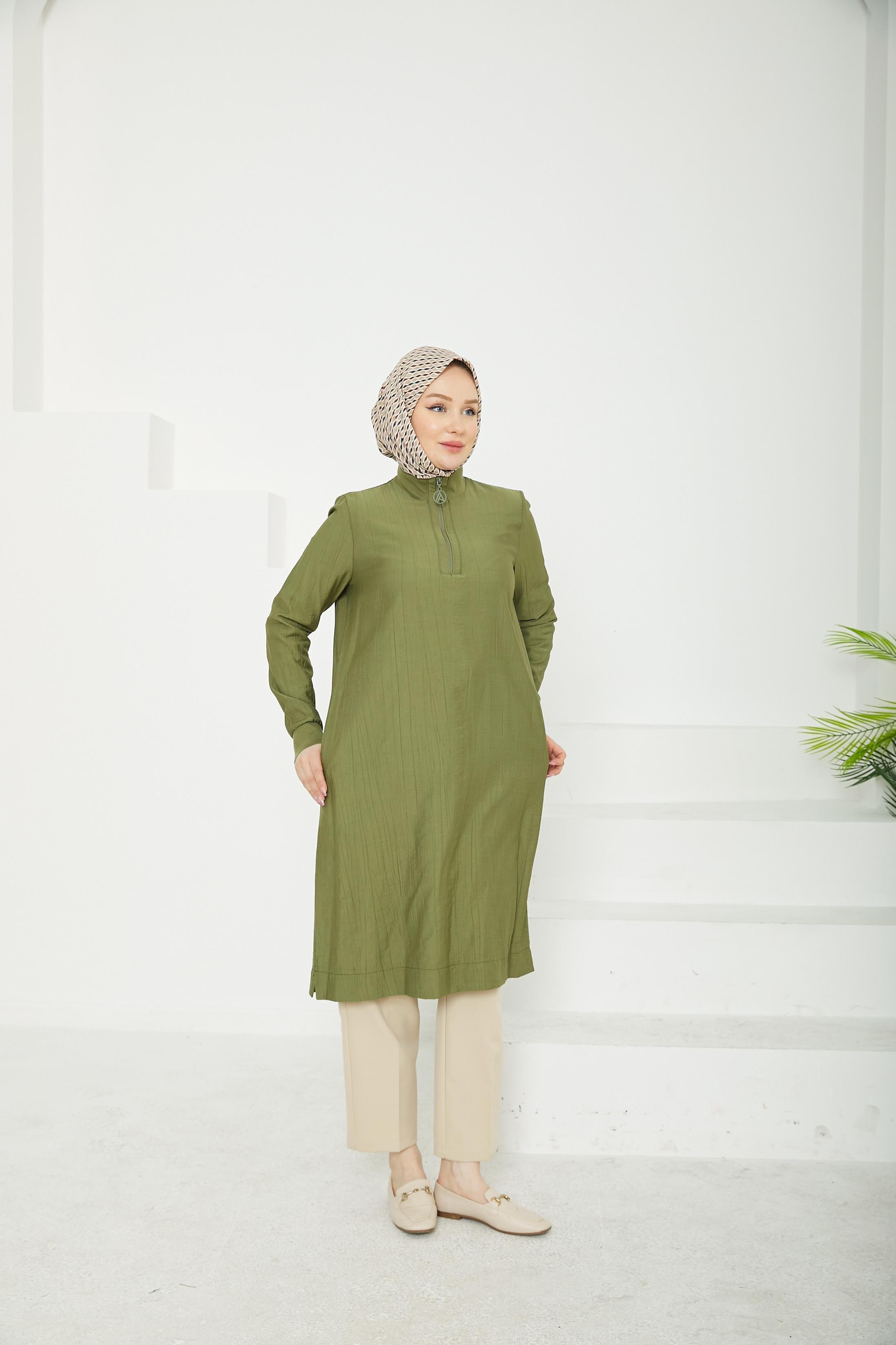 ARMİNE TREND Yarım Fermuarlı Kolları ve Yakası Ribanalı Tunik-Haki-25YT433