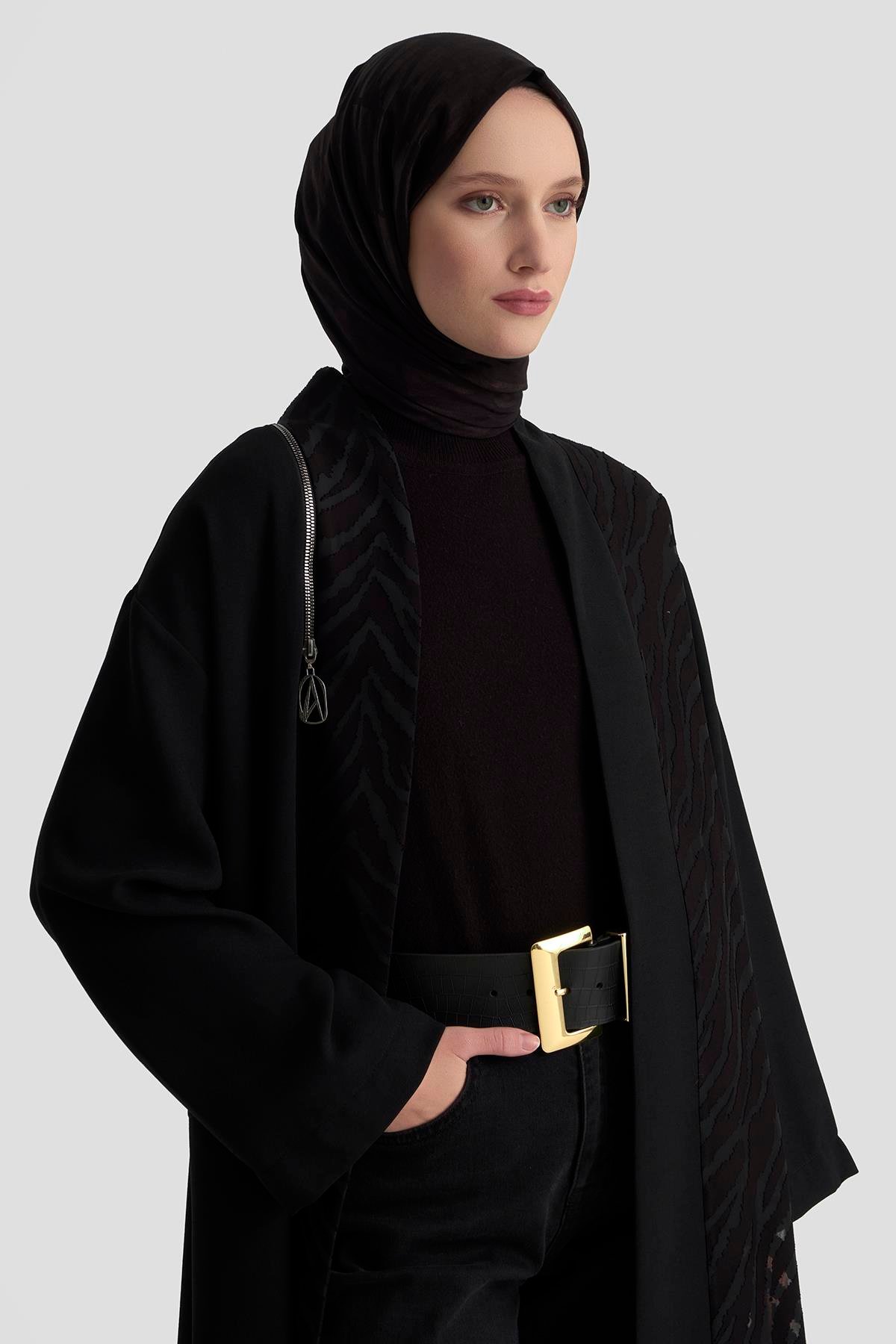 ARMİNE TREND Zebra Desenli Salaş Kesim Cepli Yelek Siyah 25KT522