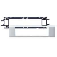 LEGRAND 011208Legrand Alüminyum DLP Gulot Kanalı İçin Sistem Armada Mekanizma Kaidesi - 8 Modül, Kapak Genişliği 65 mmLegrand Alüminyum DLP Gulot Kanalı İçin Sistem Armada{ubercoelektromarket}