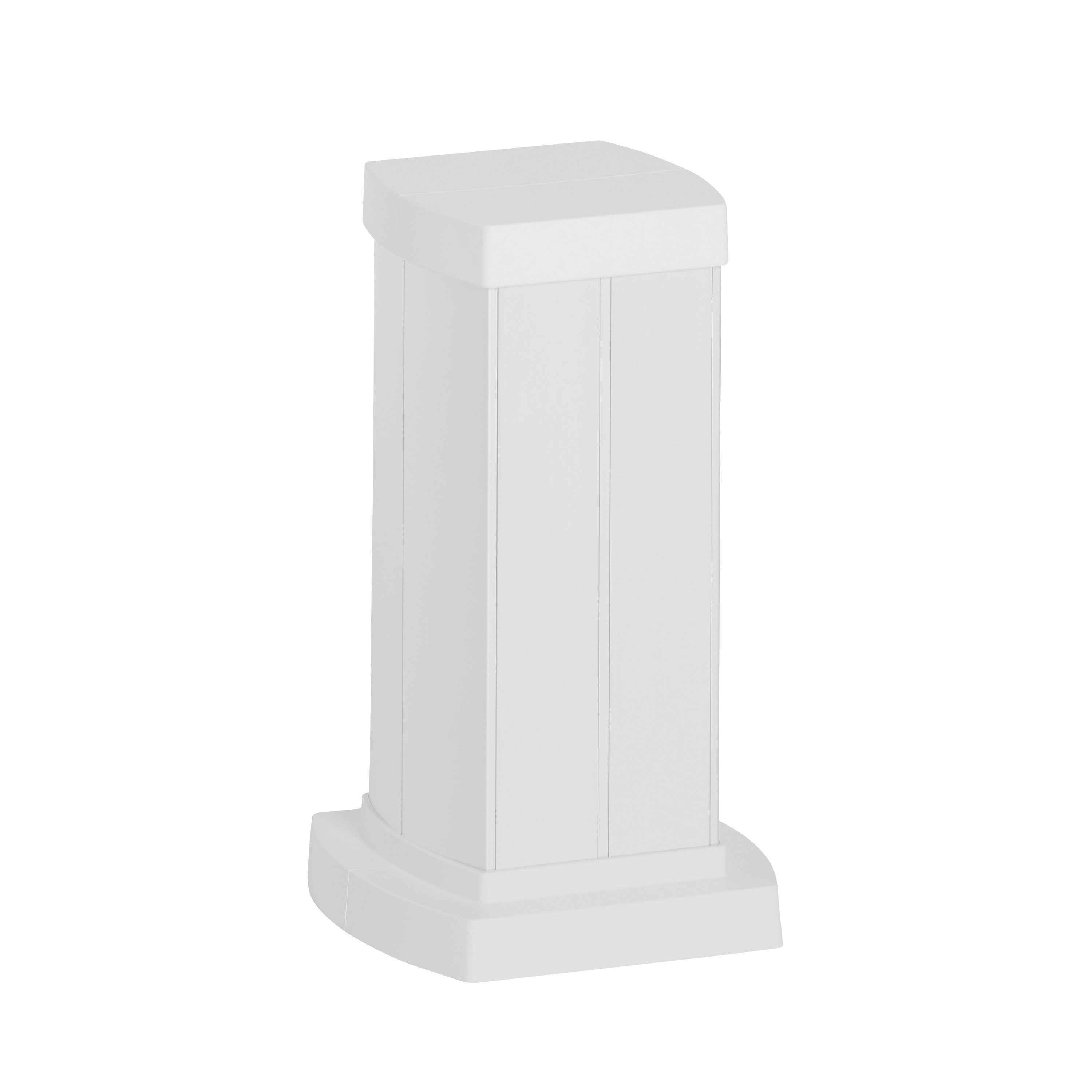 LEGRAND 653040Legrand Alüminyum gövde, PVC kapak, 0.30 m - Beyaz (6 530 40)Legrand Alüminyum gövde, PVC kapak, 0.30 m - Beyaz{ubercoelektromarket}