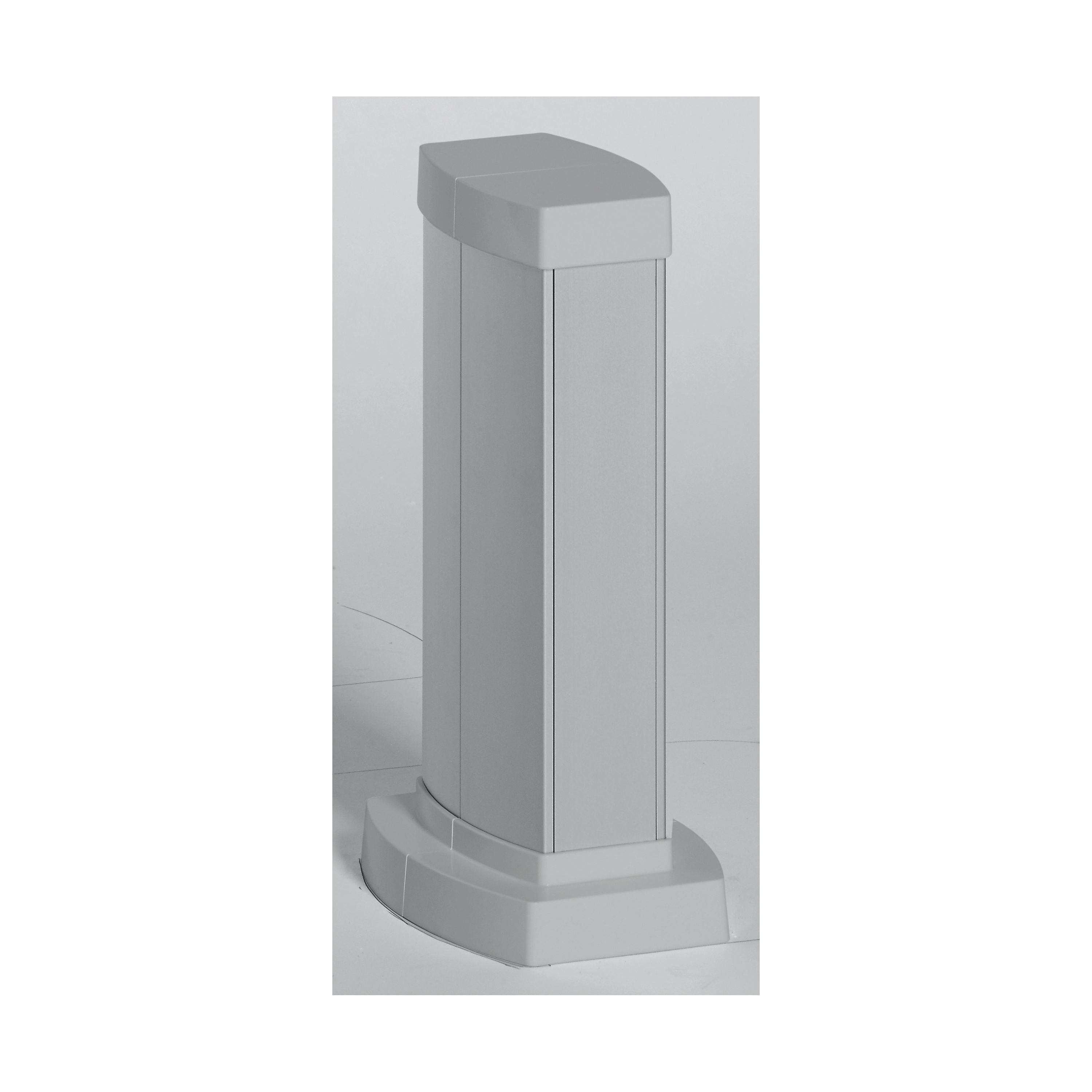 LEGRAND 653021Legrand Alüminyum gövde ve kapak, 0.30 m - Alüminyum (6 530 21)Legrand Alüminyum gövde ve kapak, 0.30 m - Alüminyum{ubercoelektromarket}