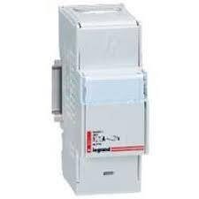 LEGRAND 004873Legrand Birleştirilebilir modüler dağıtıcı tek kutuplu 250A kapasite 11 bağlantıLegrand Birleştirilebilir Modüler Dağıtıcı Tek Kutuplu{ubercoelektromarket}