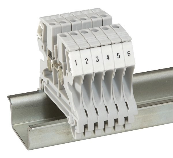 LEGRAND 039518Legrand CAB 3 İşaretleme Sistemi - Tekrarlanma Rakamlar - 10 kez 31-40 - Kesit 1,5-2,5 mm²Legrand CAB 3 İşaretleme Sistemi - Tekrarlanma Rakamlar{ubercoelektromarket}