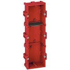 LEGRAND 080143Legrand Batibox örme duvar için Buat Üçlü - 6/8 modül - Derinlik:40mmLegrand Derinlik - 6 modül{ubercoelektromarket}
