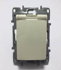 LEGRAND 767420Legrand Diğer Ürünler - Kablo çıkışı - BejLegrand Diğer Ürünler - Kablo çıkışı - Bej{ubercoelektromarket}