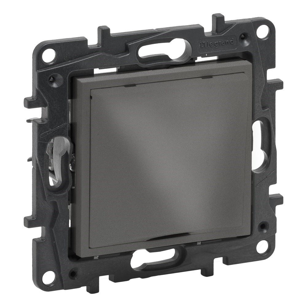 LEGRAND 768820Legrand Diğer Ürünler - Kablo çıkışı - TitanyumLegrand Diğer Ürünler - Kablo çıkışı - Titanyum{ubercoelektromarket}