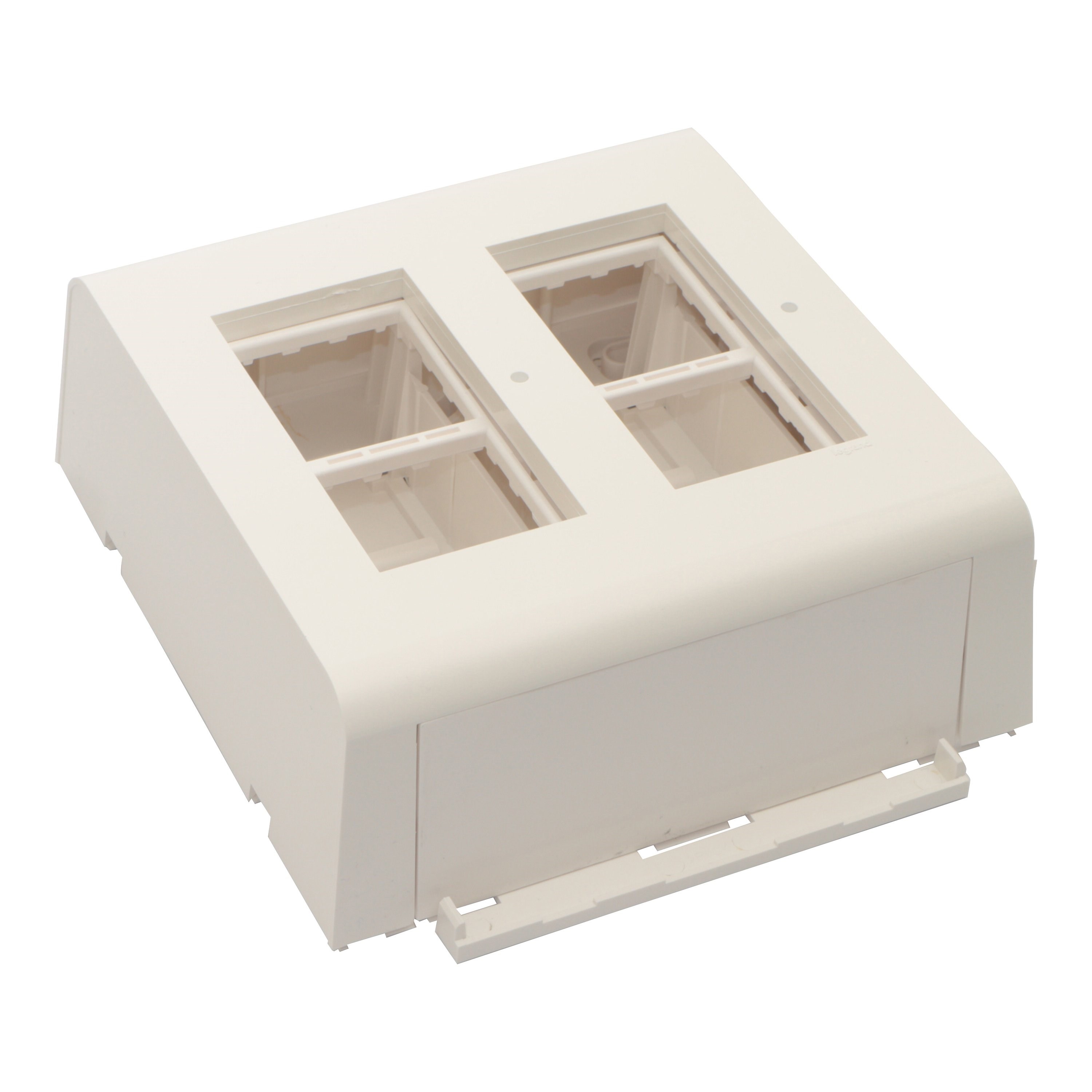 LEGRAND 031621Legrand DLPlus İnce Kanal Sistem Armada Çerçeve Bağlantı Aksesuarı - 2x4 ModülLegrand DLPlus İnce Kanal Sistem Armada Çerçeve Bağlantı{ubercoelektromarket}