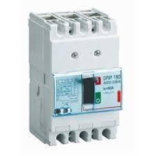 LEGRAND 420084Legrand DPX3 160 Kompakt Şalter - Termik manyetik - 3 kutup - Icu(kA) 36 - In(A) 80Legrand DPX3 160 Kompakt Şalter - Termik manyetik - 3 kutup{ubercoelektromarket}