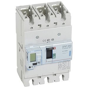LEGRAND 420637Legrand DPX3 250 Kompakt Şalter - Elektronik korumalı - 3 kutup - Icu(kA) 70 - In(A) 100Legrand DPX3 250 Kompakt Şalter - Elektronik korumalı - 3{ubercoelektromarket}